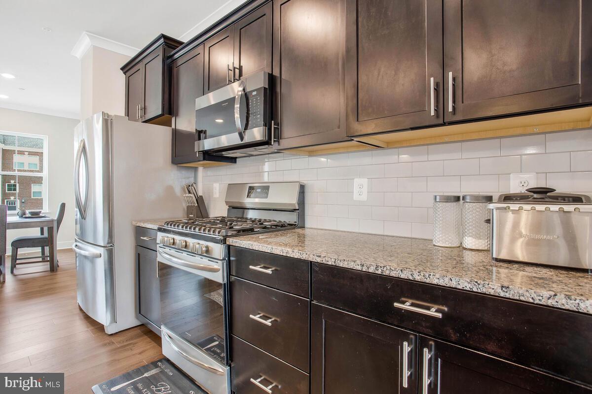 STONEHAVEN - Residential