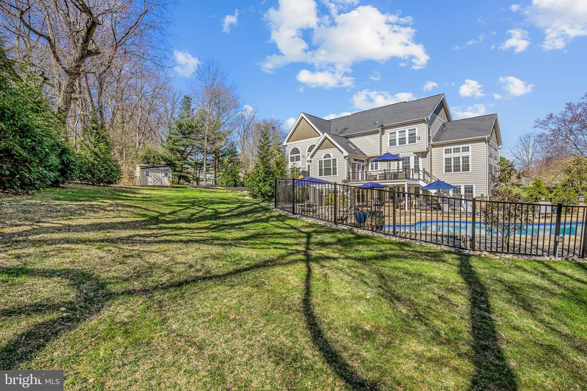 MIDDLETON GREENE - Residential