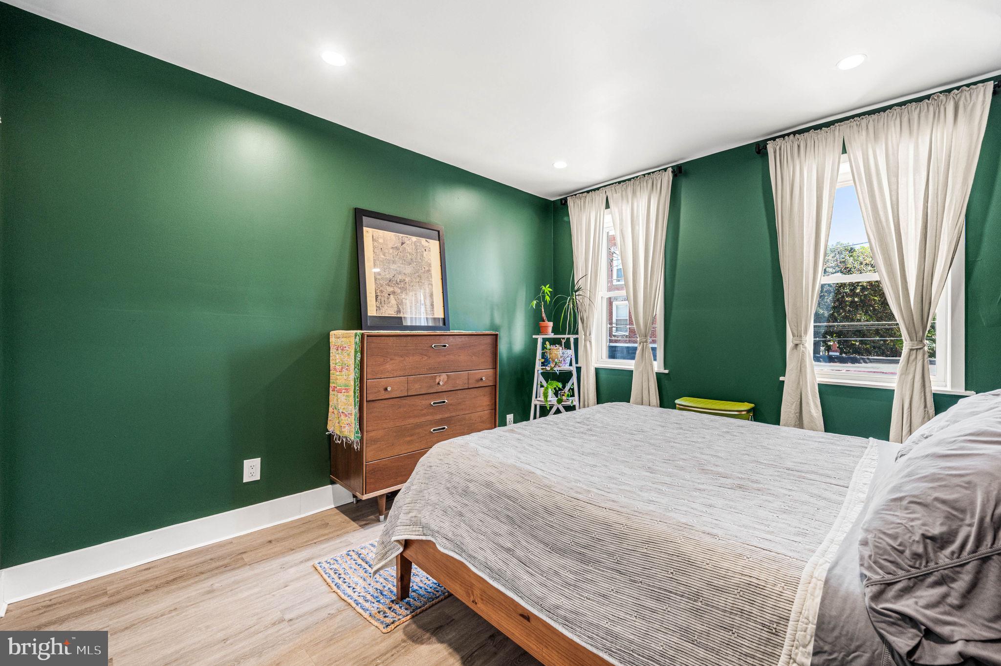 OLDE RICHMOND - Residential