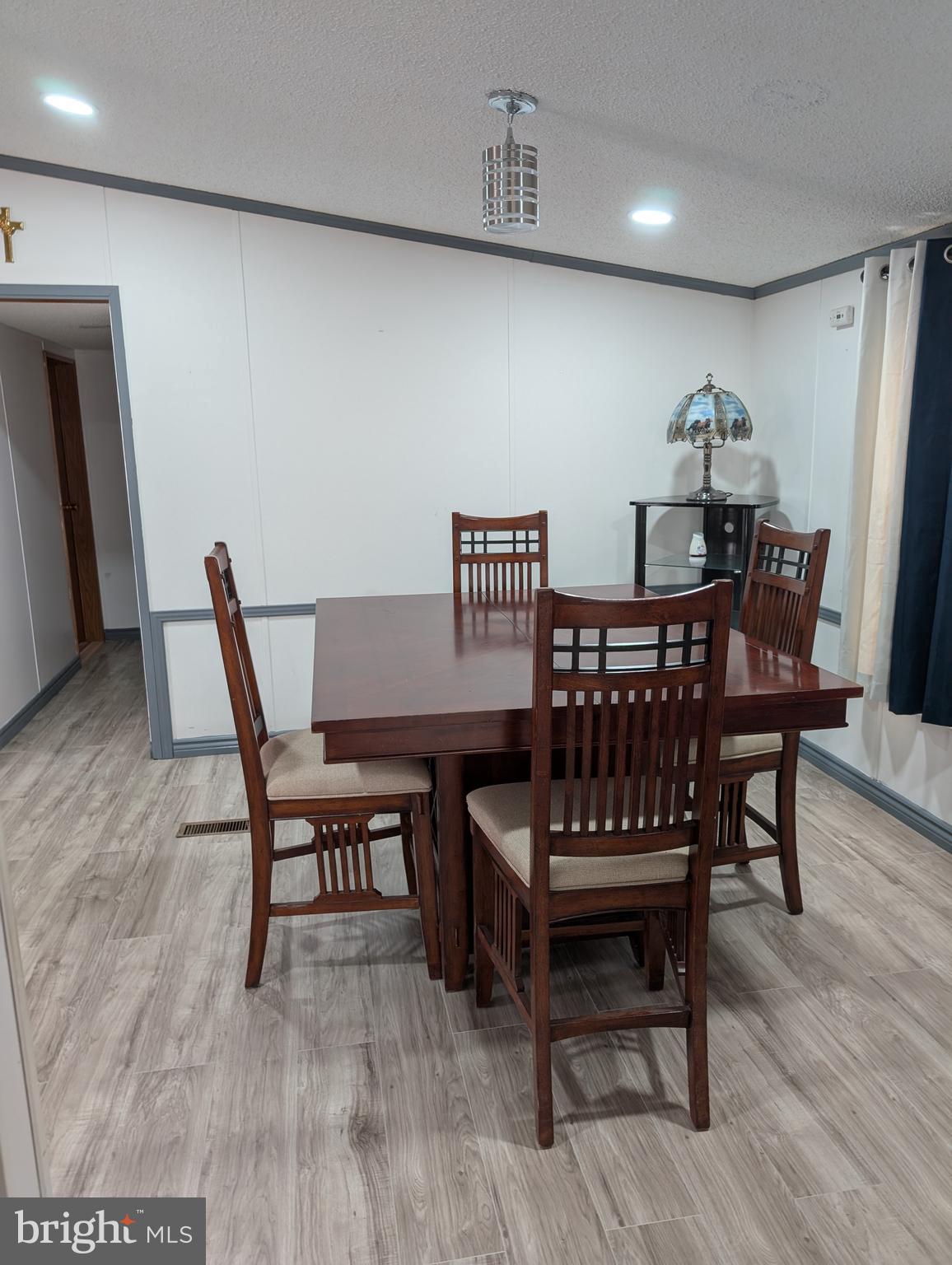 HIDDEN VALLEY ESTATES - Residential