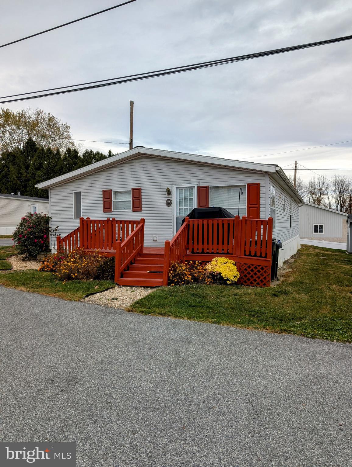 HIDDEN VALLEY ESTATES - Residential