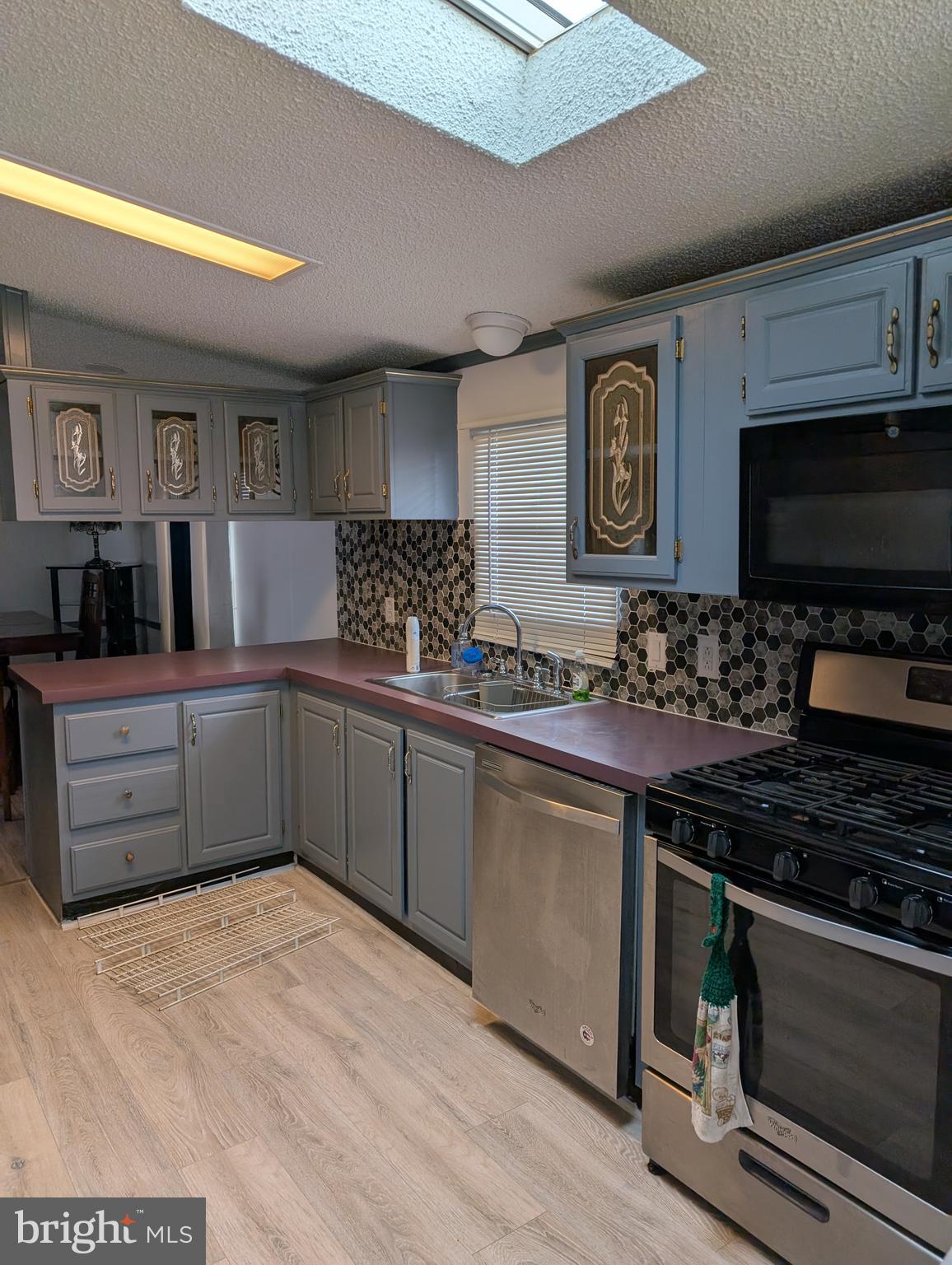 HIDDEN VALLEY ESTATES - Residential