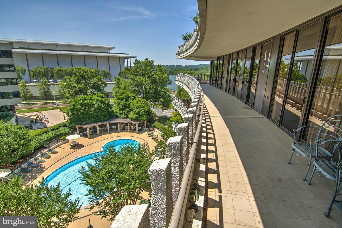 FOGGY BOTTOM - Residential
