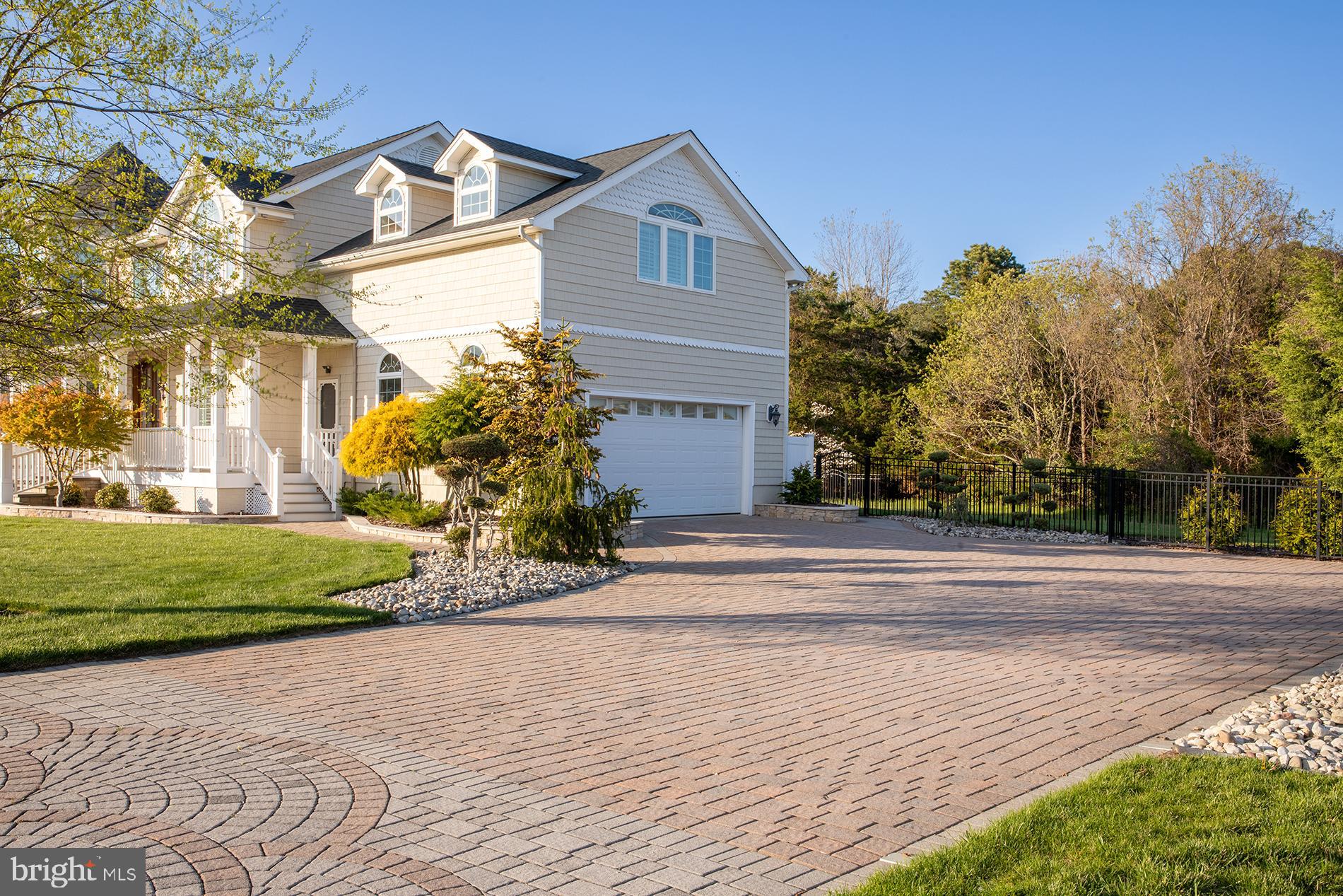 11 OSPREY COURT
