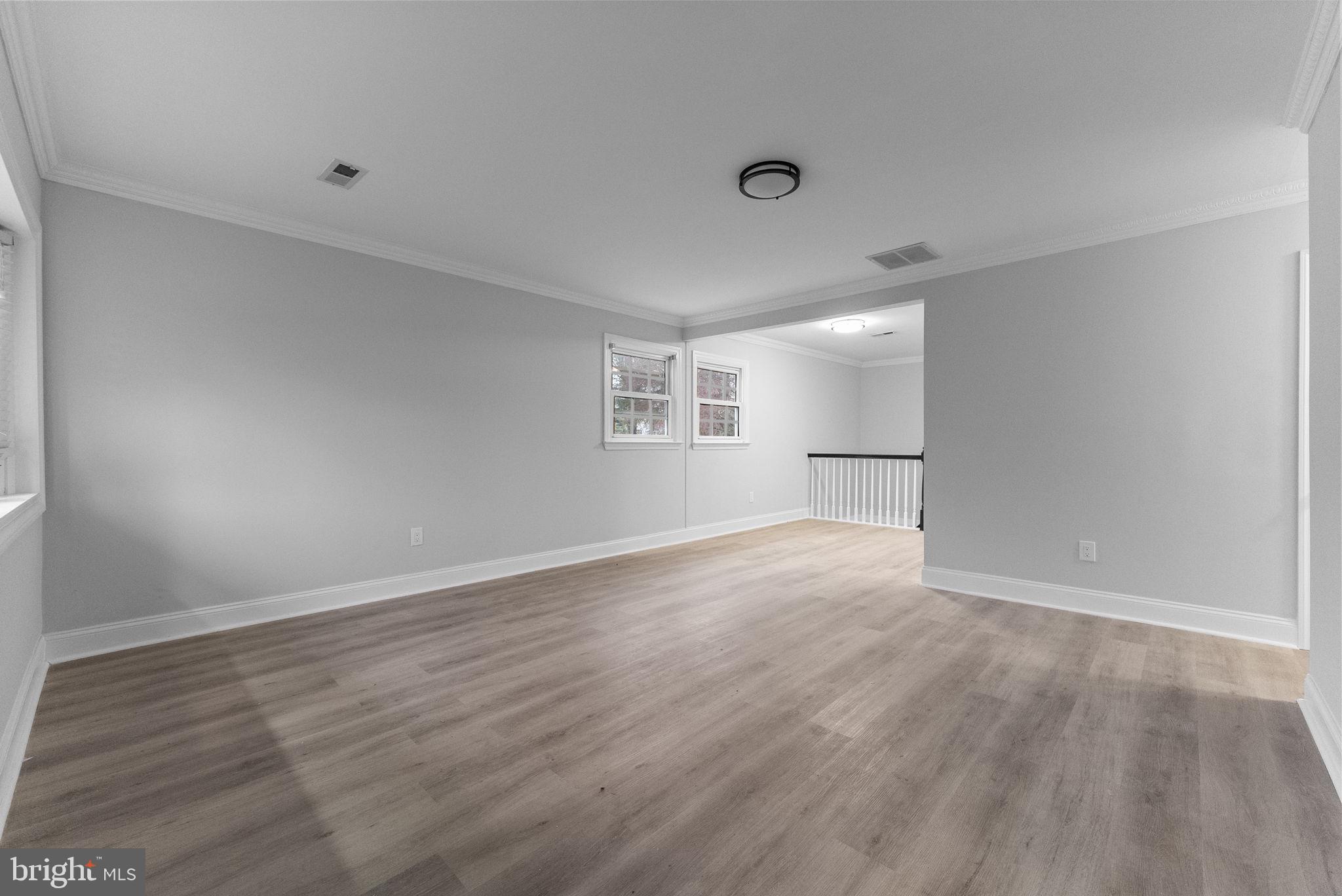 418 DELVIEW LANE