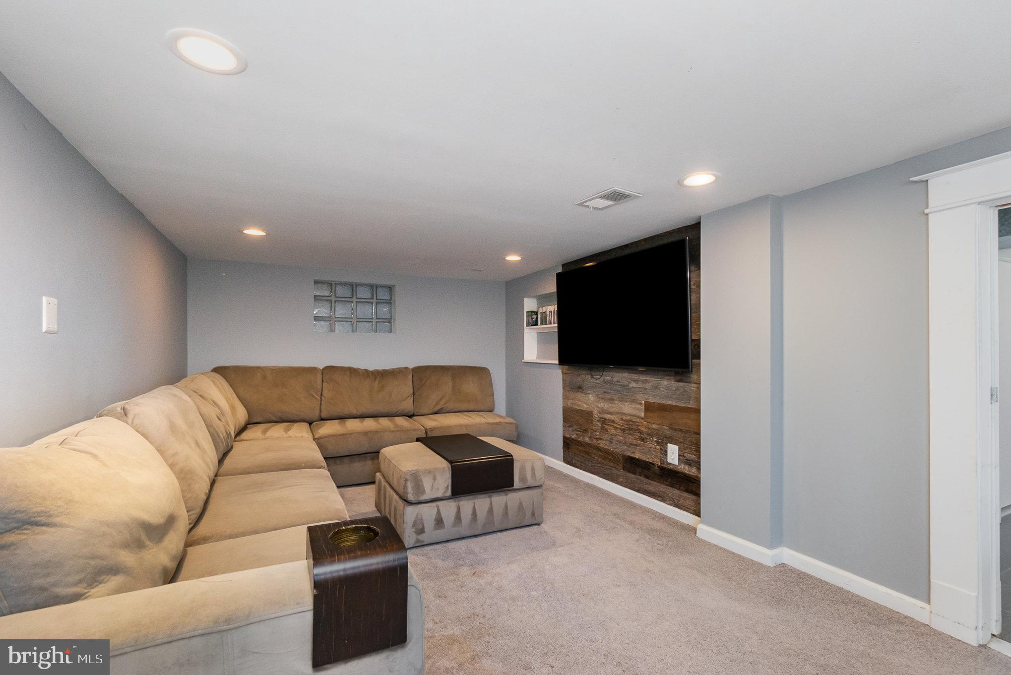 SPARROWS POINT - Residential