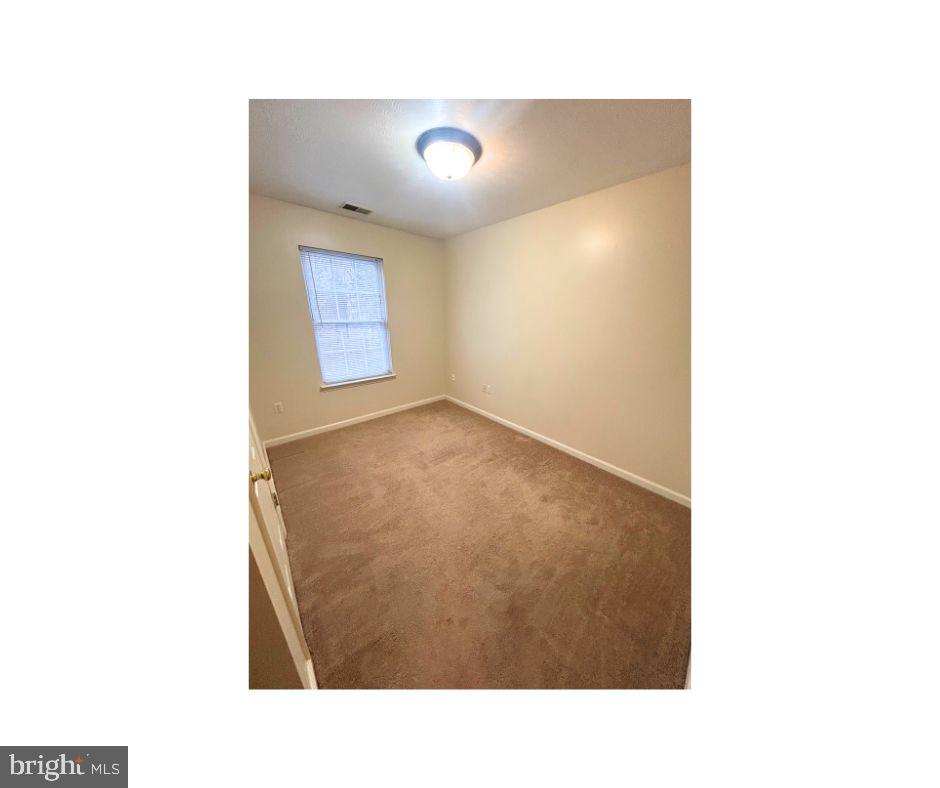 WINDSTONE - Residential Lease