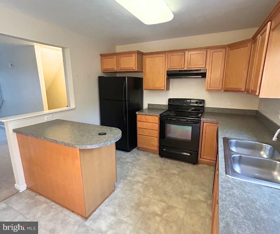 WINDSTONE - Residential Lease