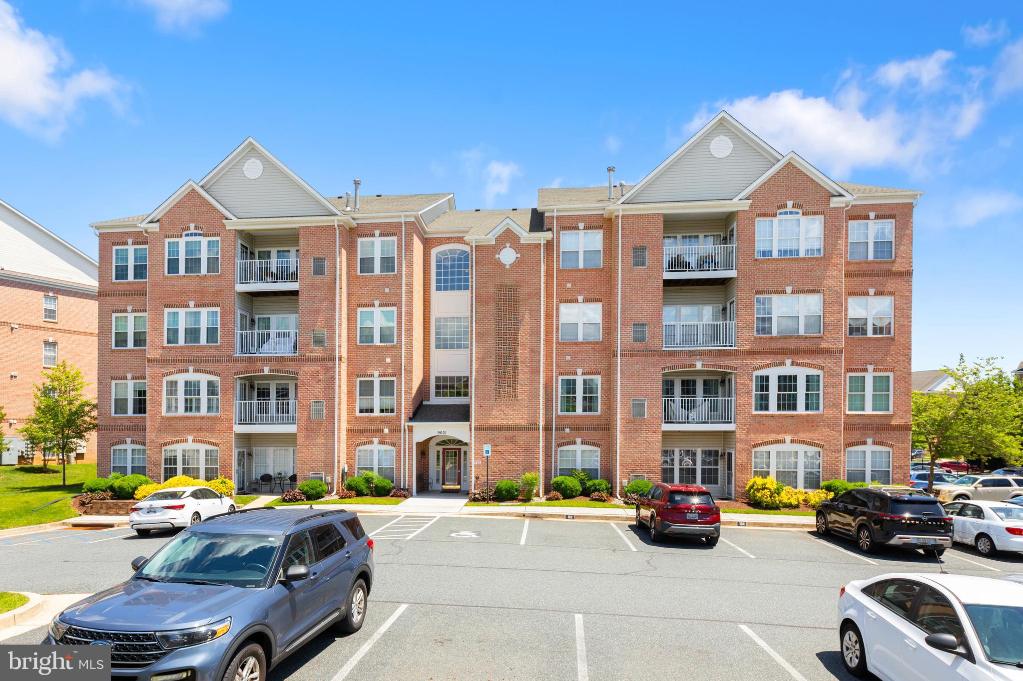 PERRY HALL FARMS - Residential