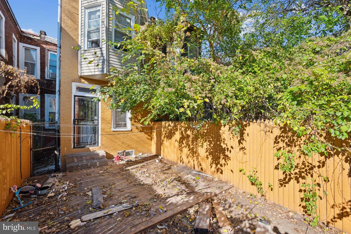 PHILADELPHIA (NORTH) - Residential