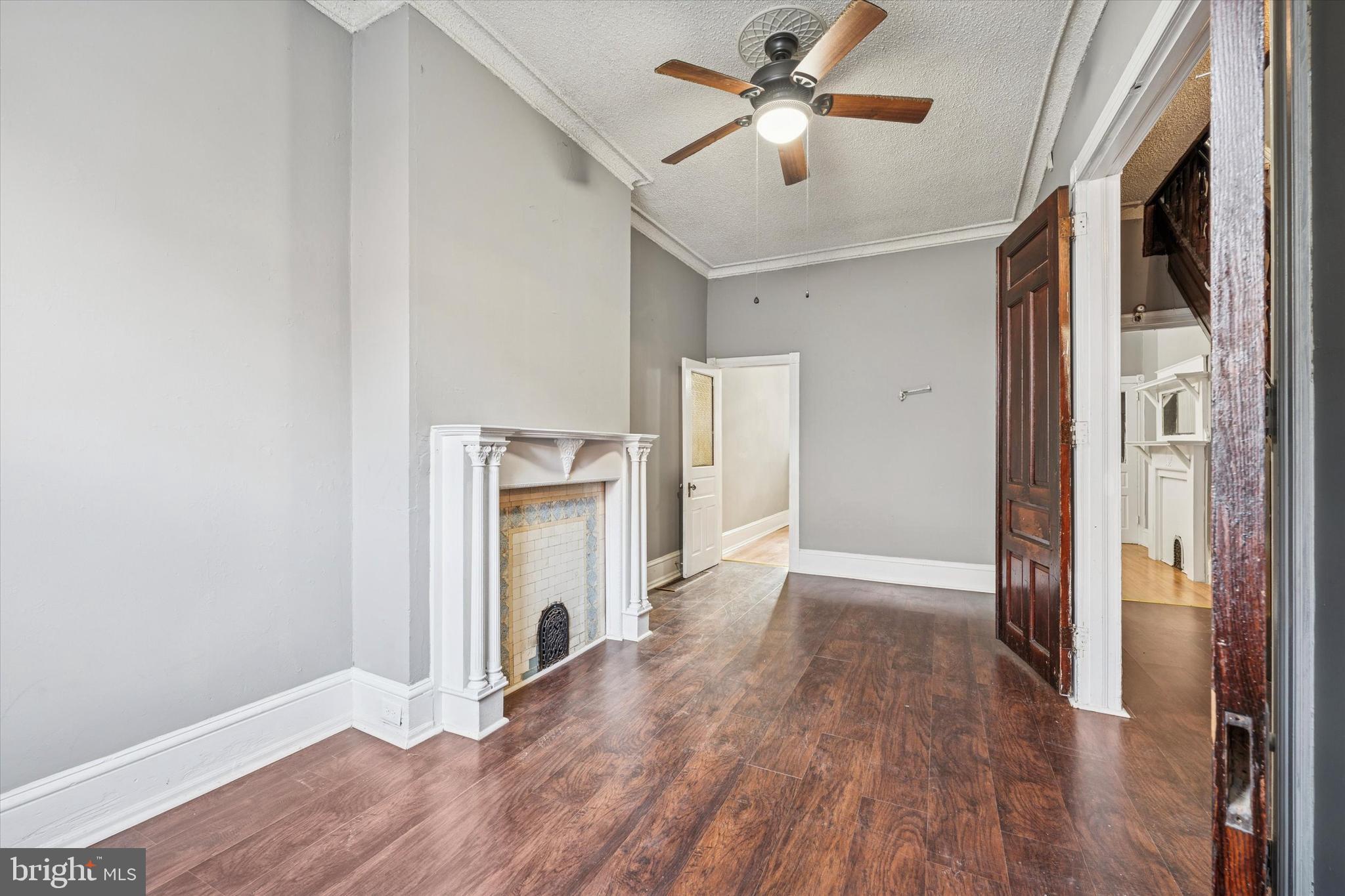 2304 NICHOLAS STREET