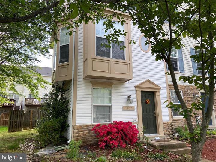 PRINCE WILLIAM COMMONS - Residential Lease