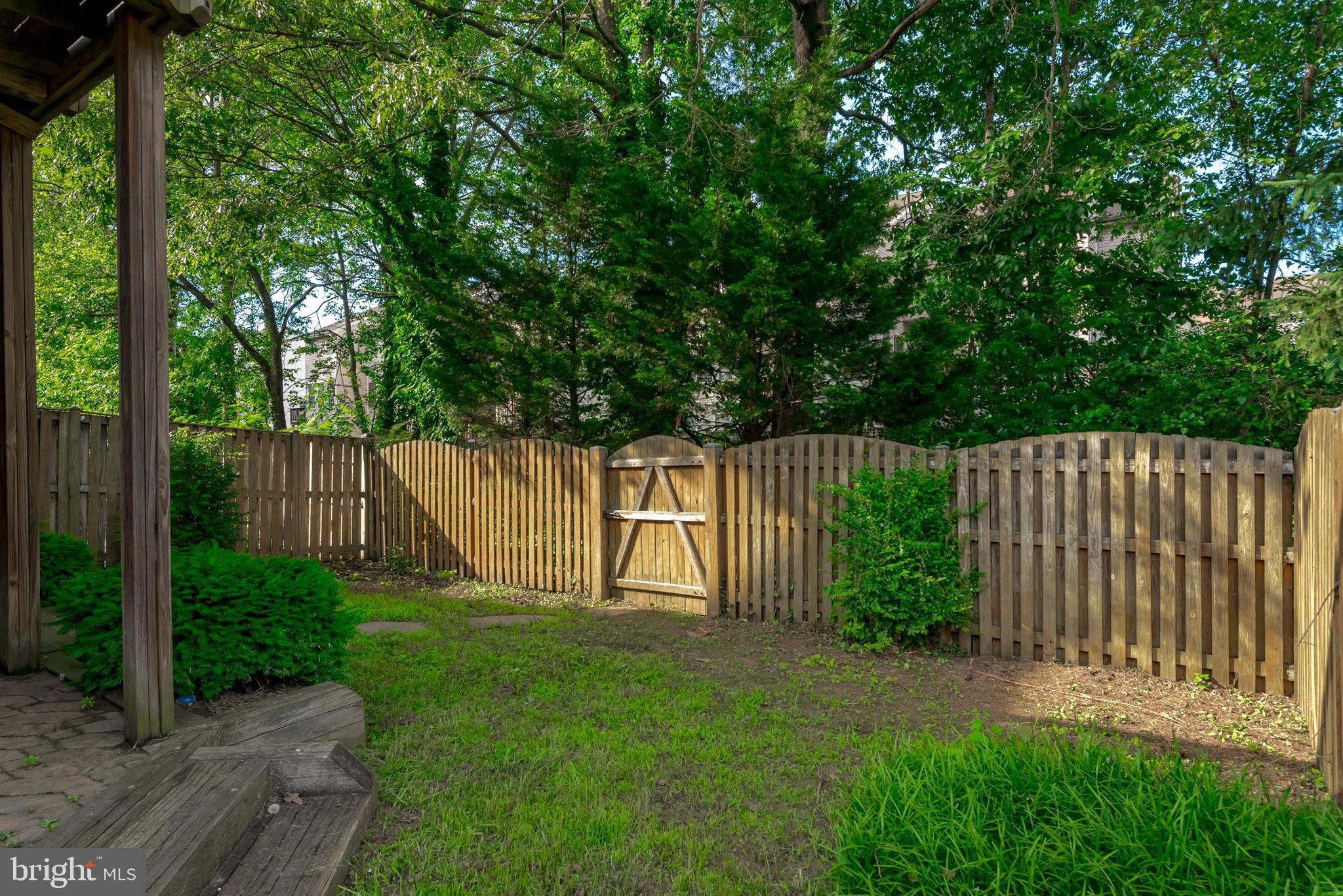 SOUTH RIVER COLONY - Residential