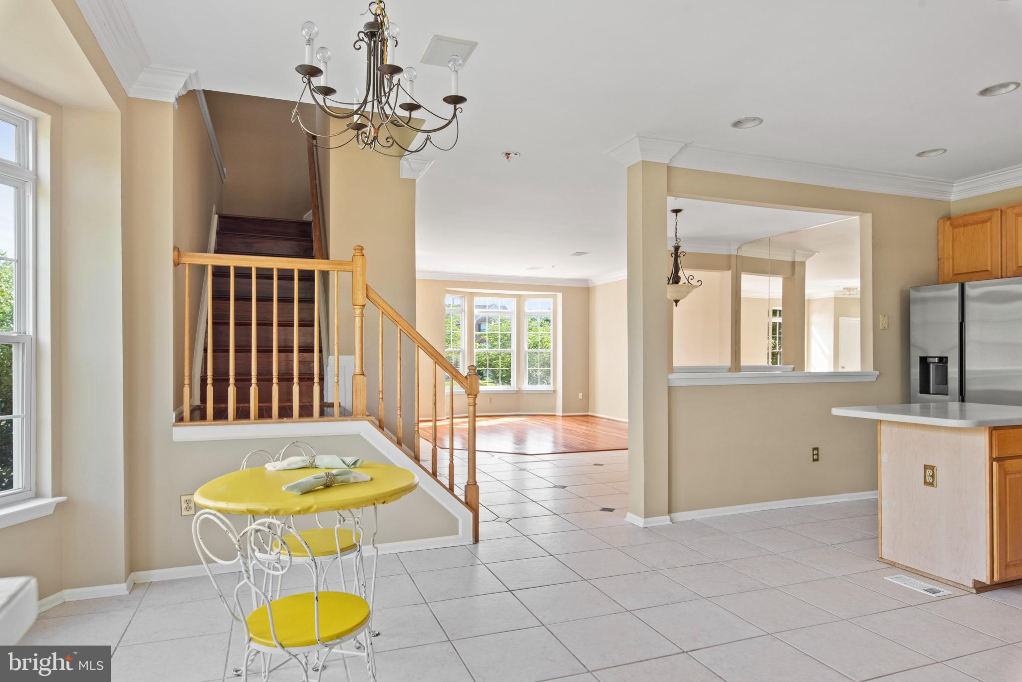 SOUTH RIVER COLONY - Residential