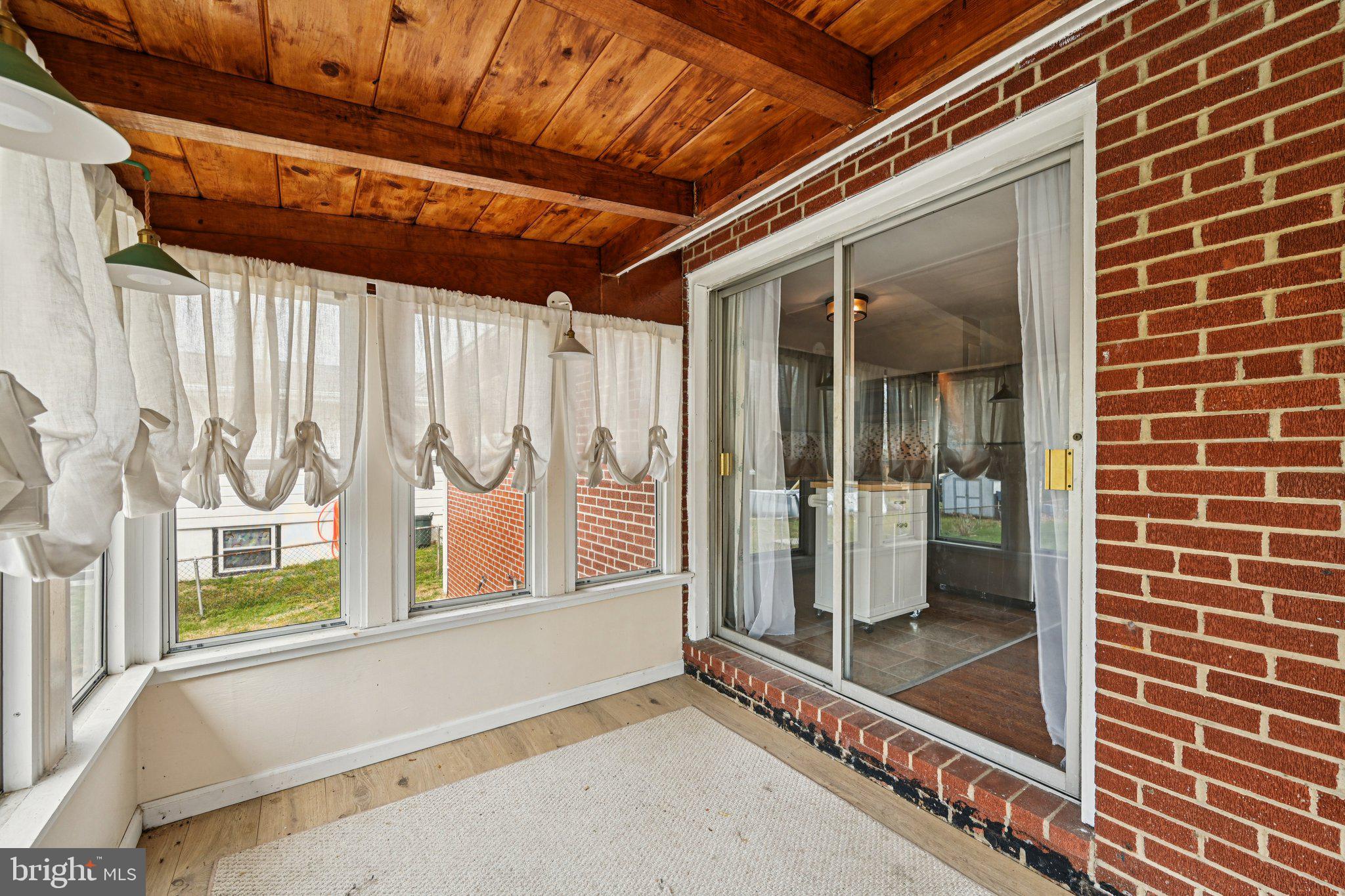 RIVIERA BEACH - Residential