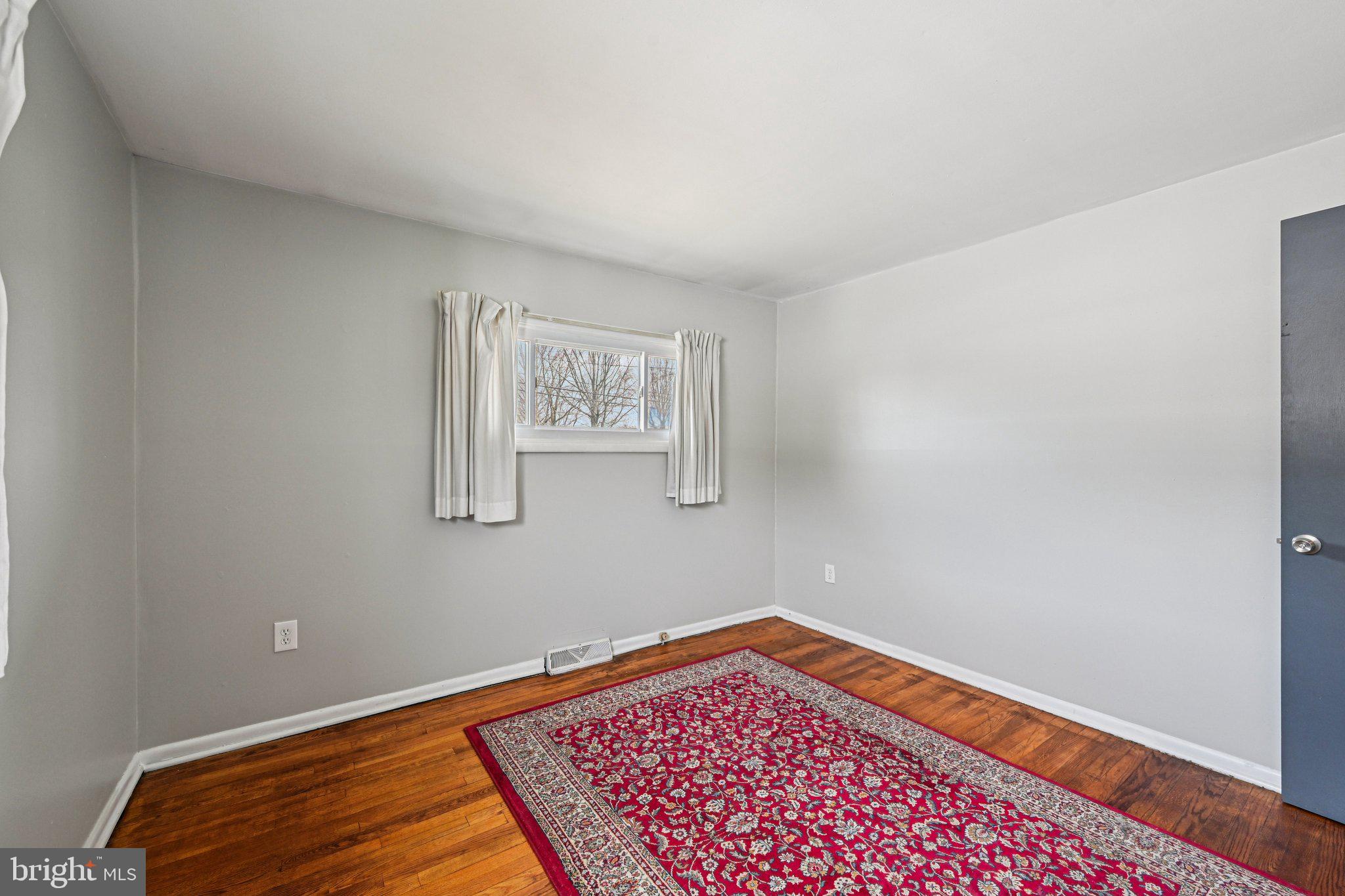 RIVIERA BEACH - Residential