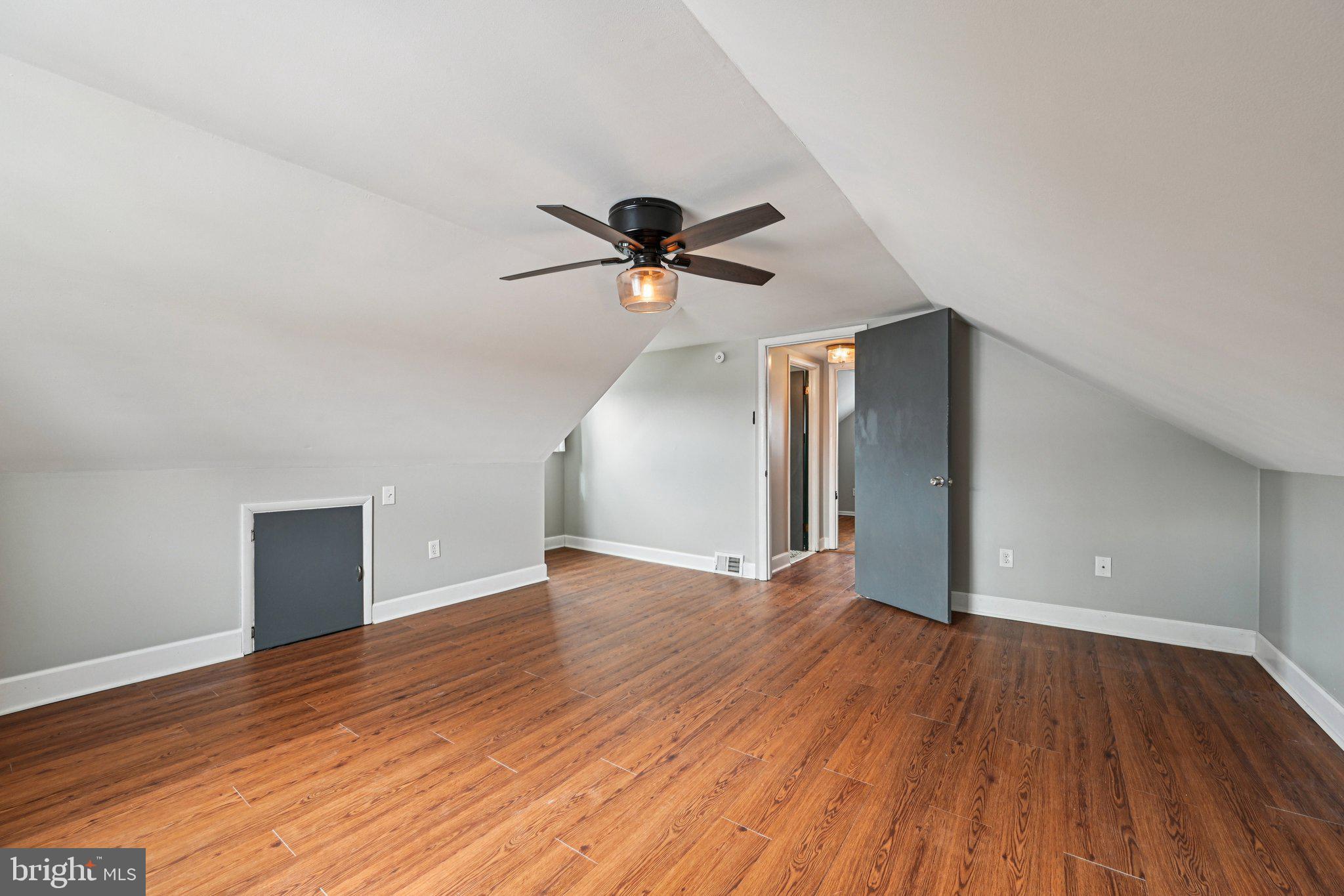 RIVIERA BEACH - Residential