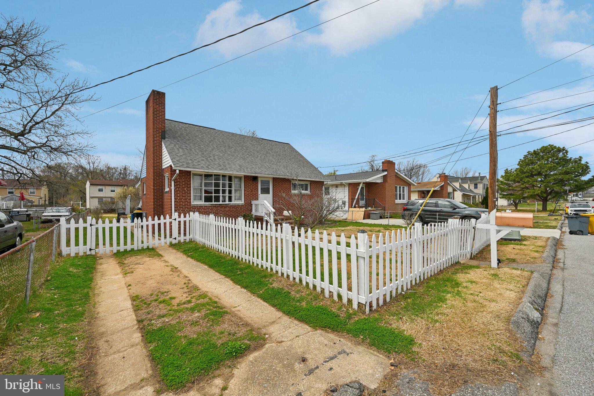 RIVIERA BEACH - Residential