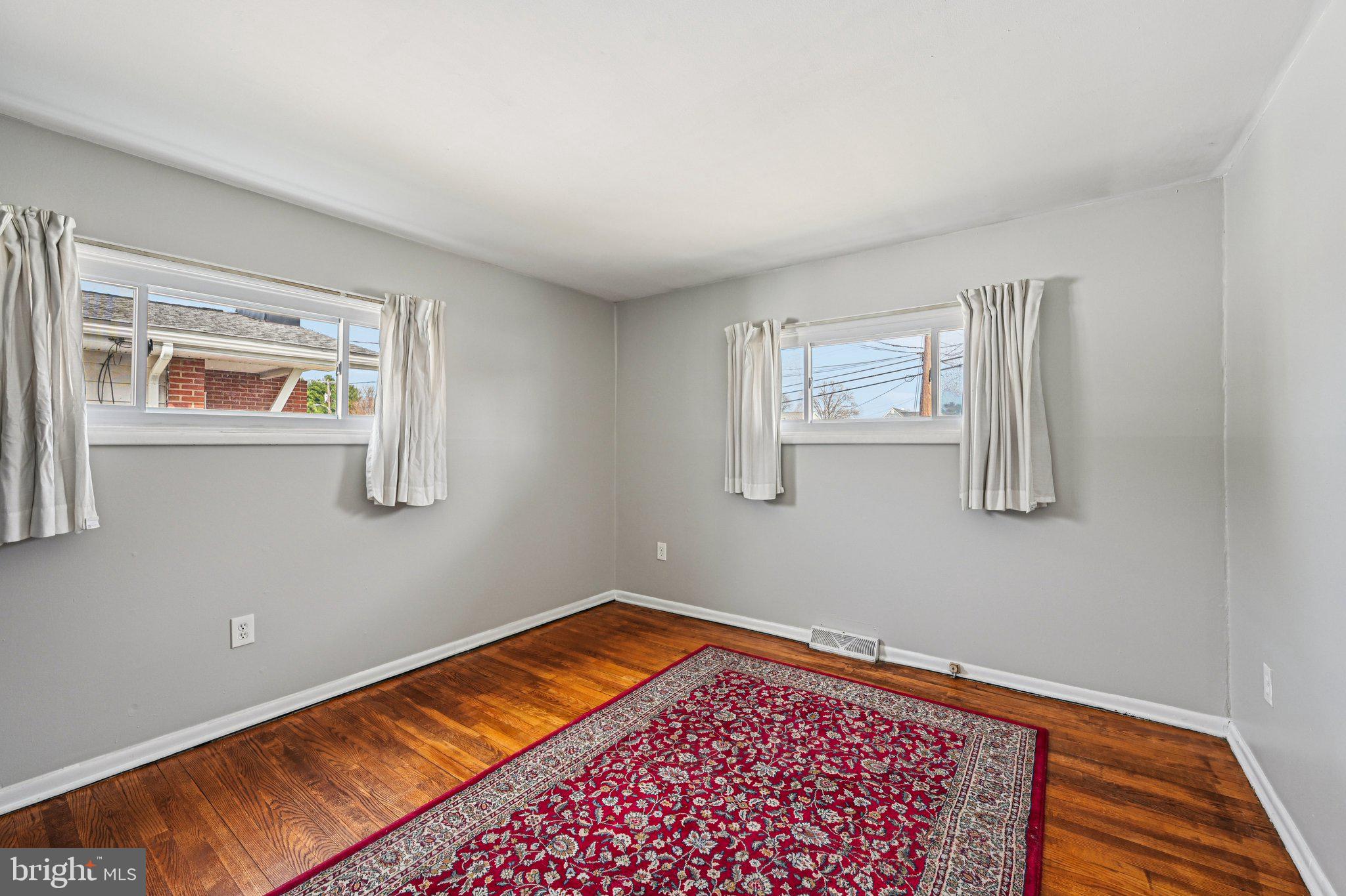 RIVIERA BEACH - Residential