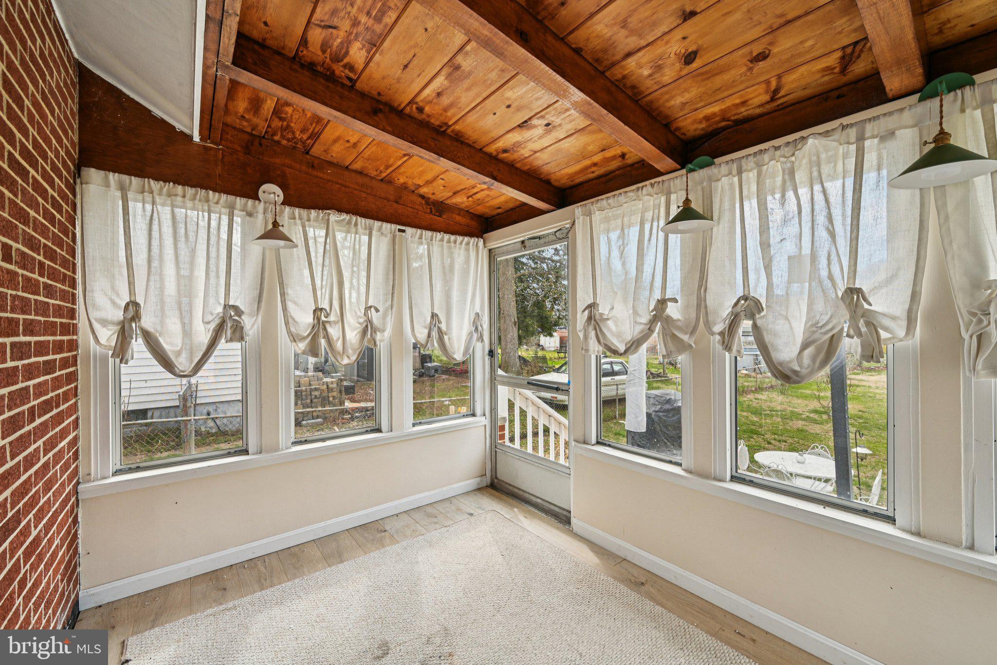 RIVIERA BEACH - Residential