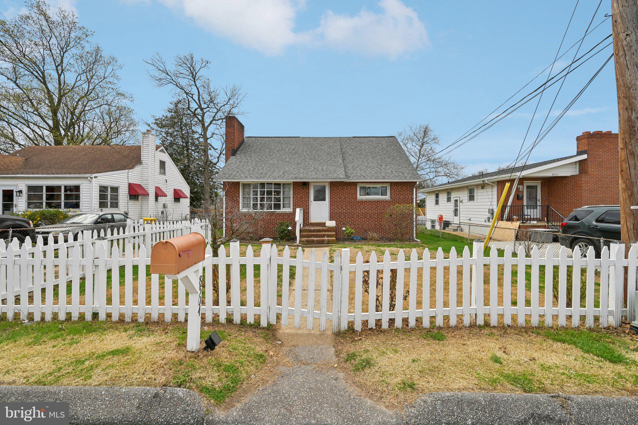 RIVIERA BEACH - Residential