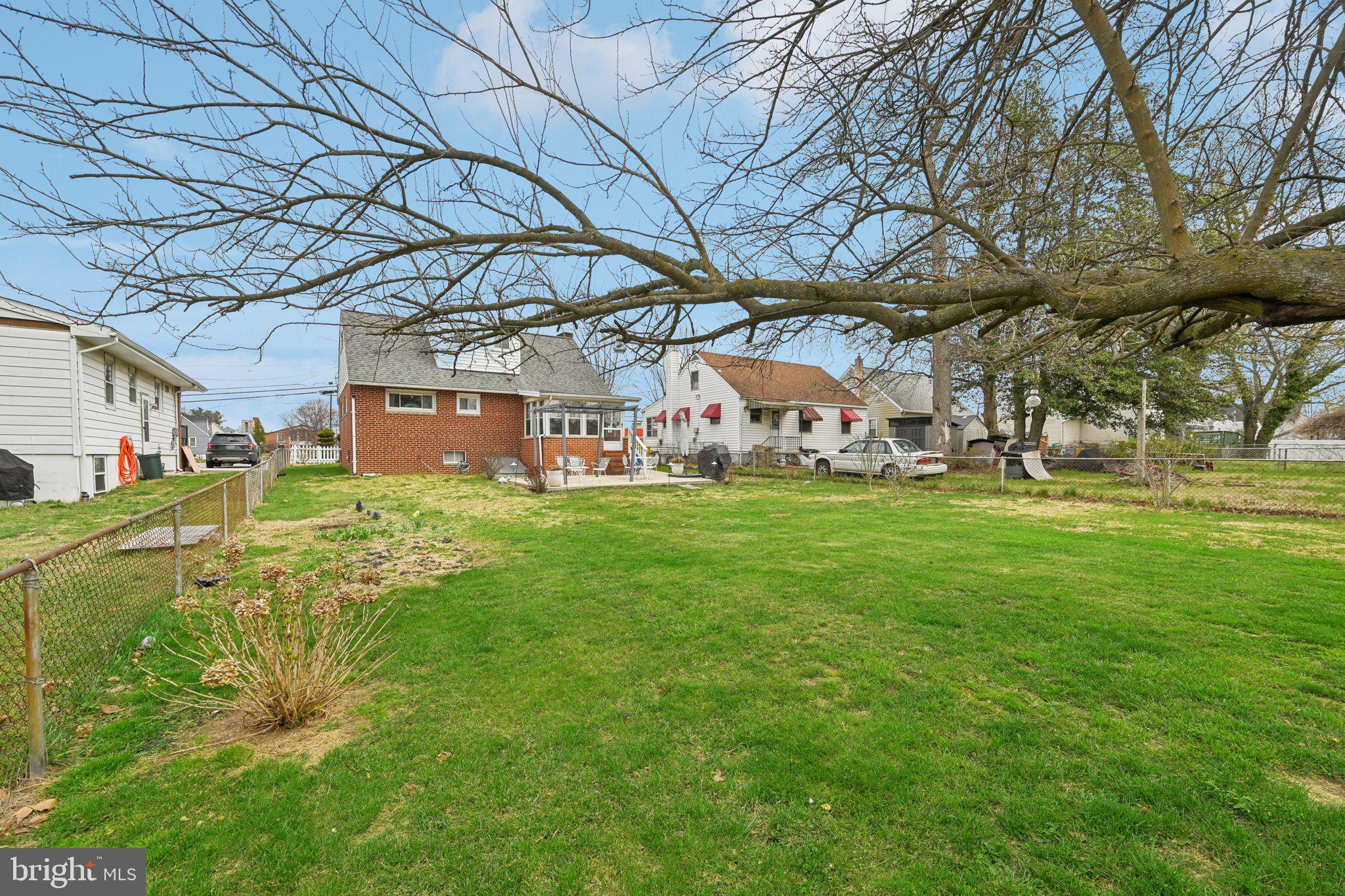 RIVIERA BEACH - Residential