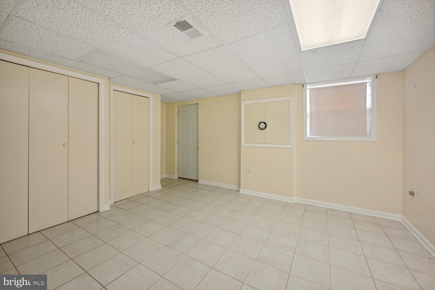 REGENCY ESTATES - Residential Lease