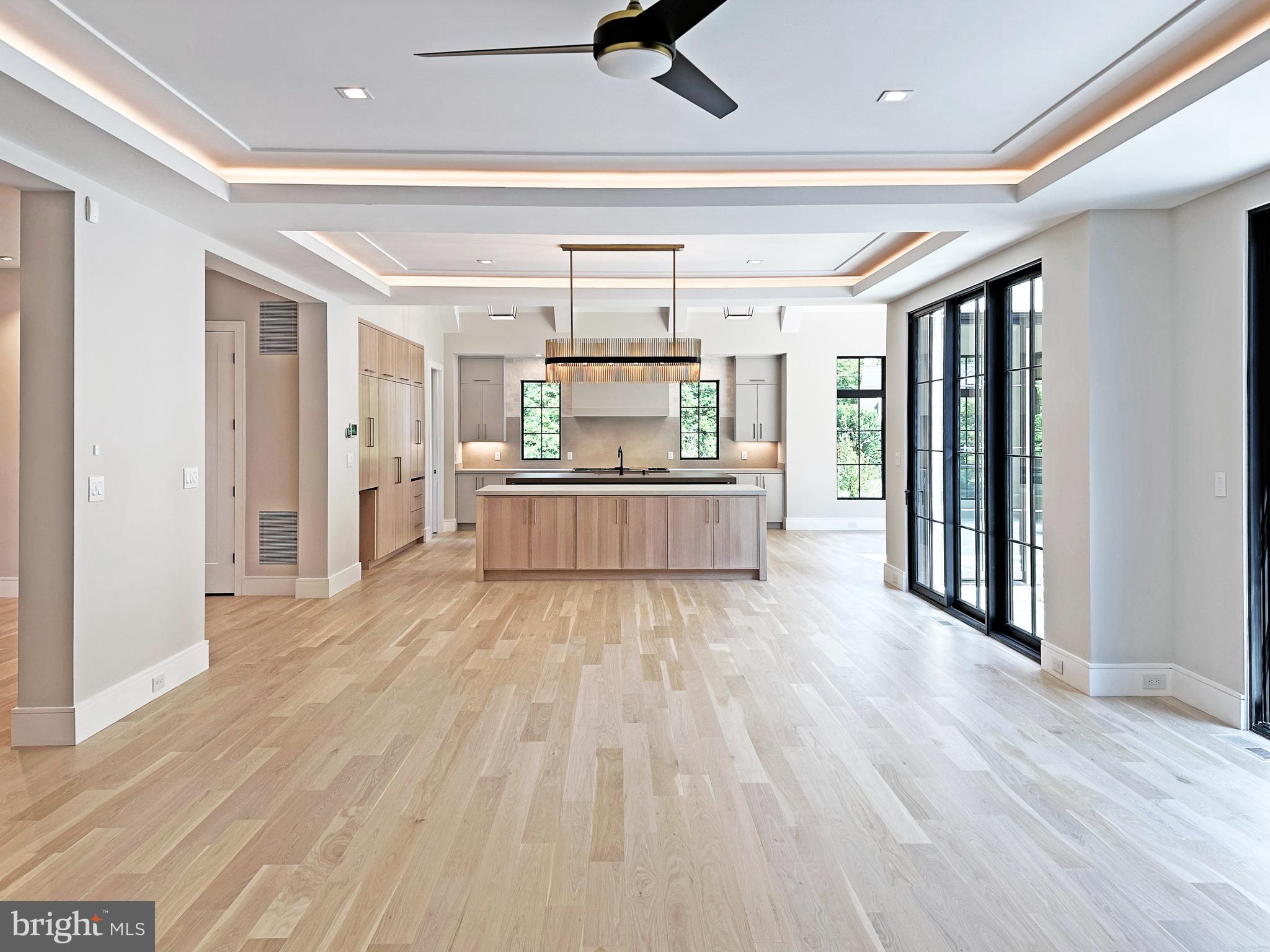 LANGLEY FOREST - Residential