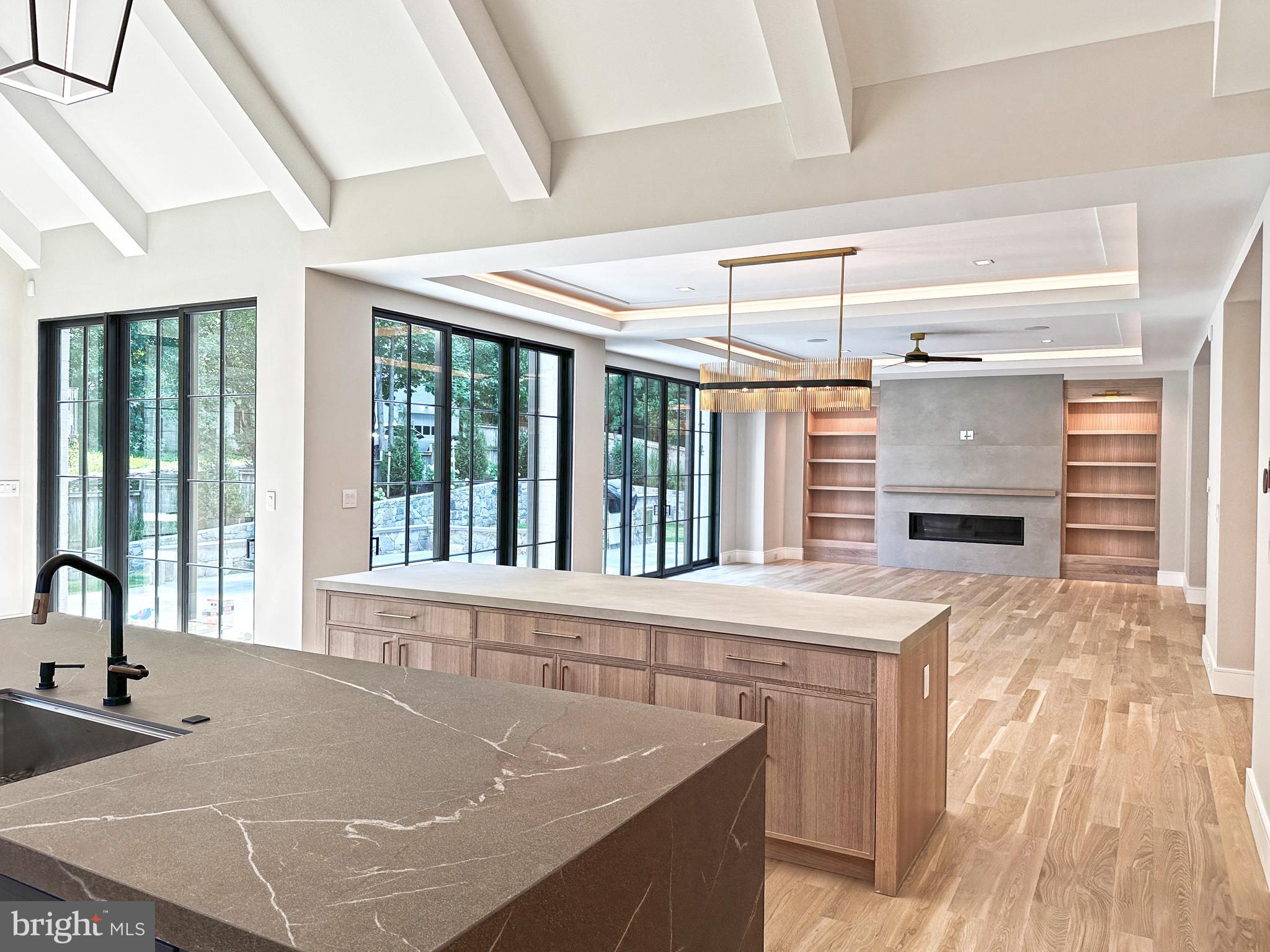 LANGLEY FOREST - Residential