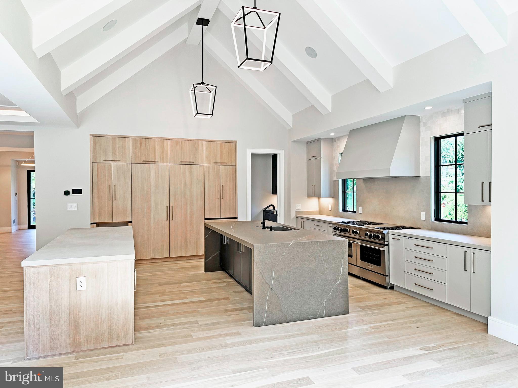 LANGLEY FOREST - Residential