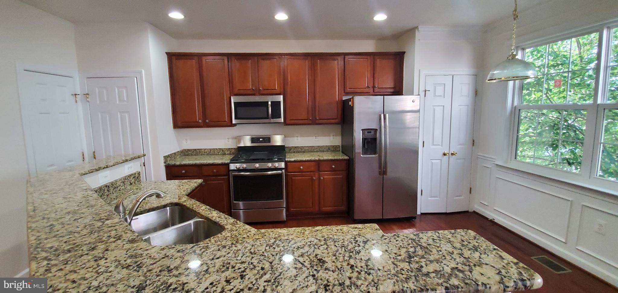 FAIRFAX COUNTY - Residential Lease