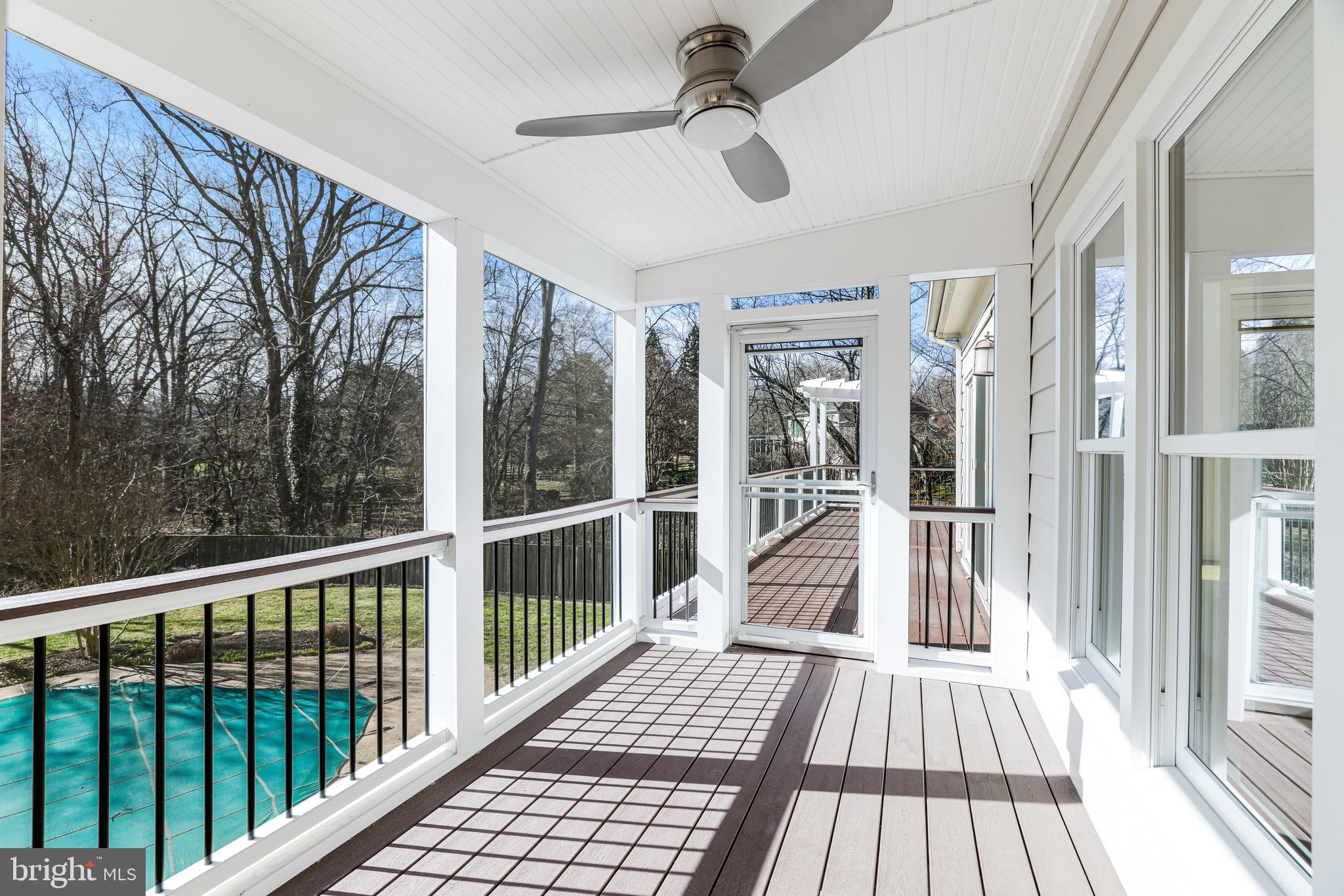 MCLEAN ESTATES - Residential