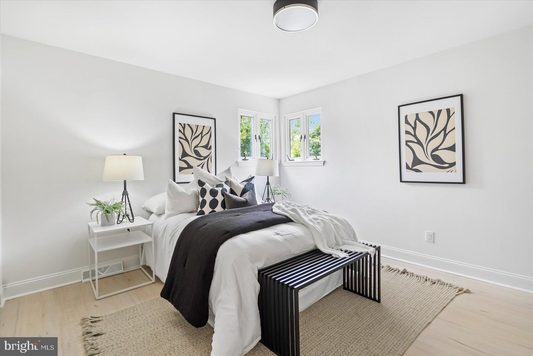 EMERALD VALLEY - Residential