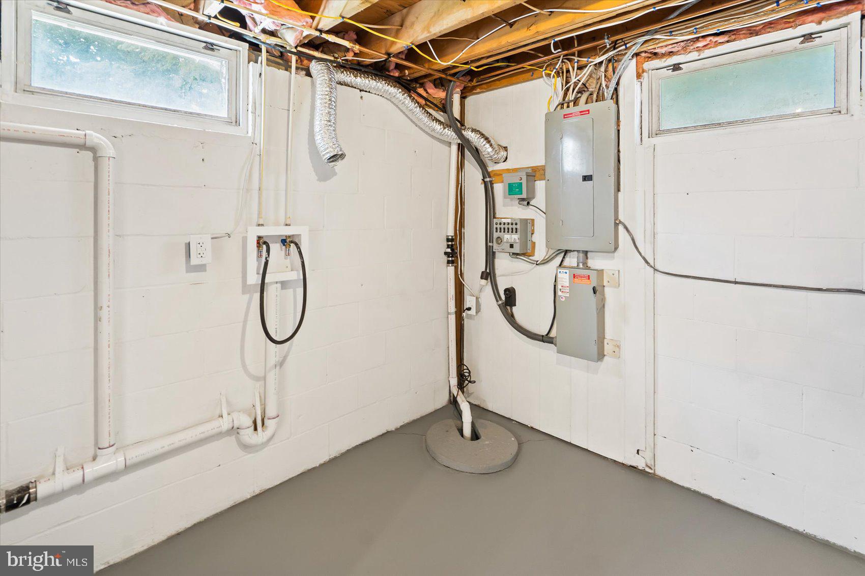 EMERALD VALLEY - Residential