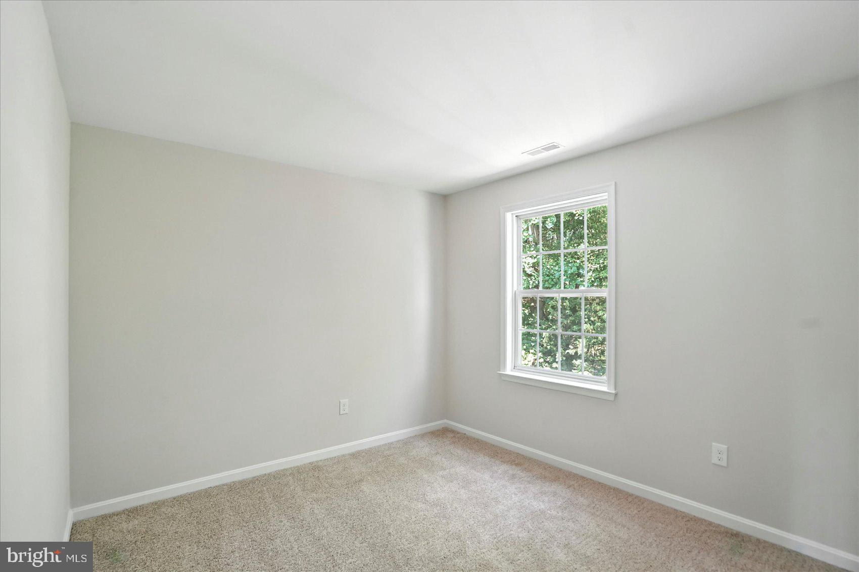 VINEYARD OAK NORTH - Residential