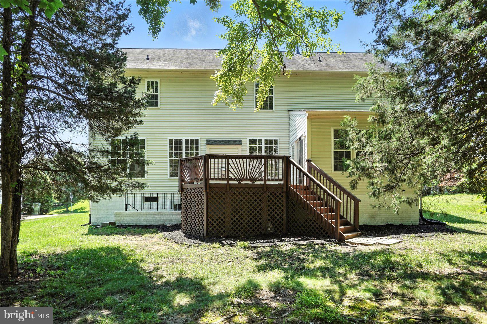 VINEYARD OAK NORTH - Residential