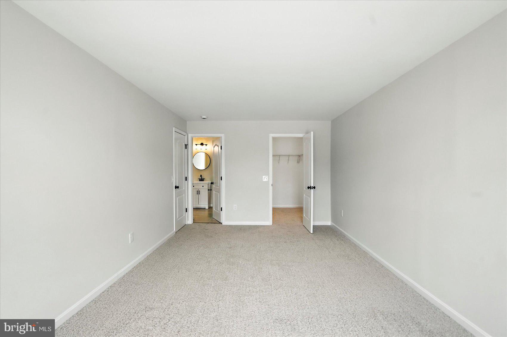 VINEYARD OAK NORTH - Residential