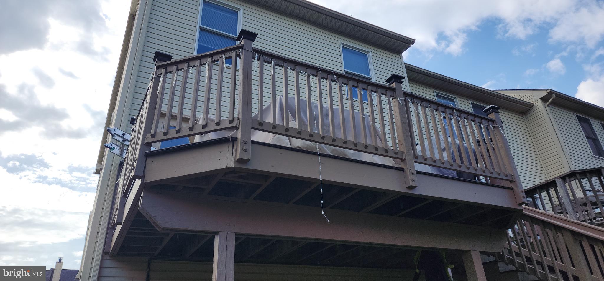 WILLOWCREST - Residential Lease