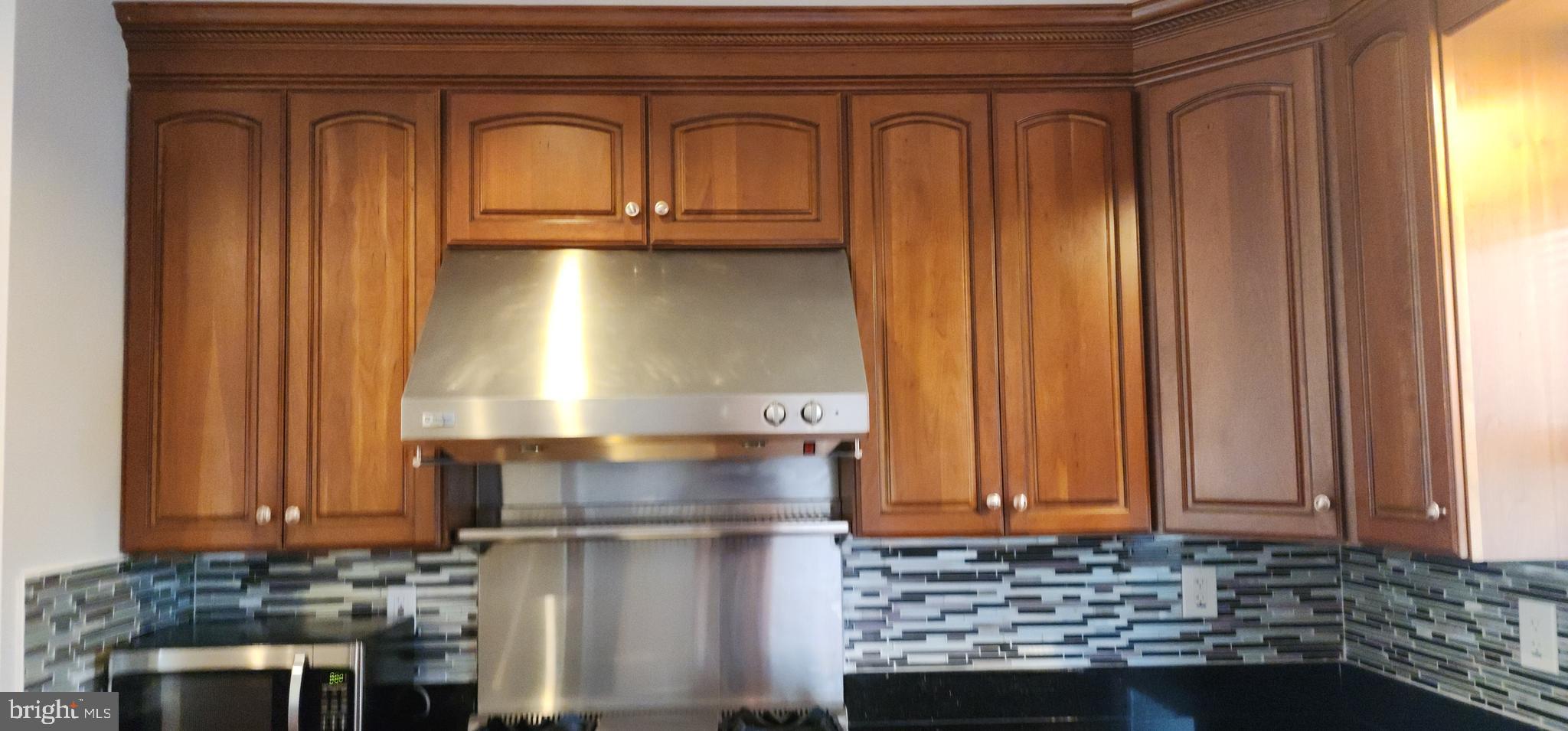 WILLOWCREST - Residential Lease