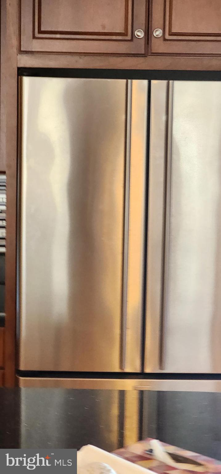 WILLOWCREST - Residential Lease