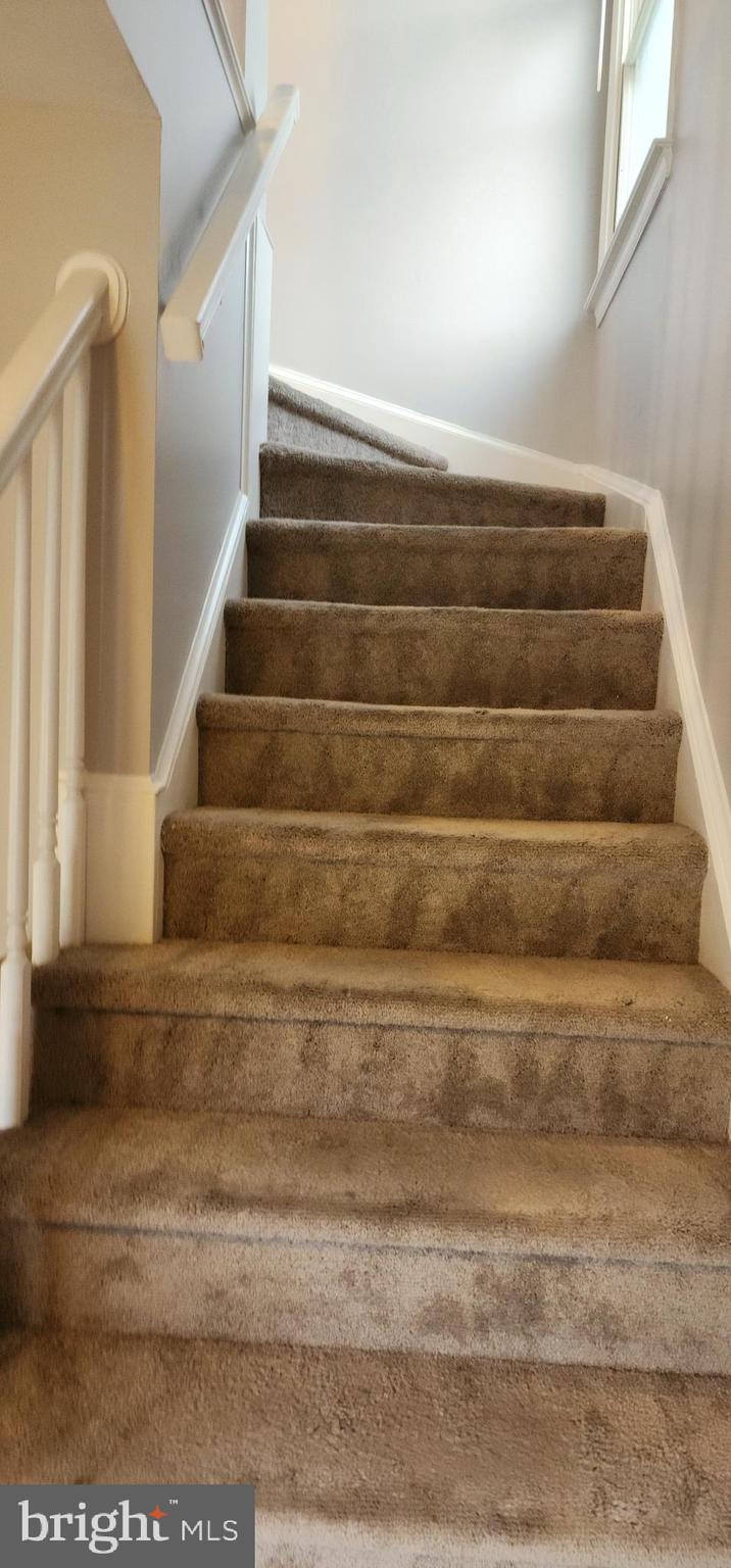 WILLOWCREST - Residential Lease