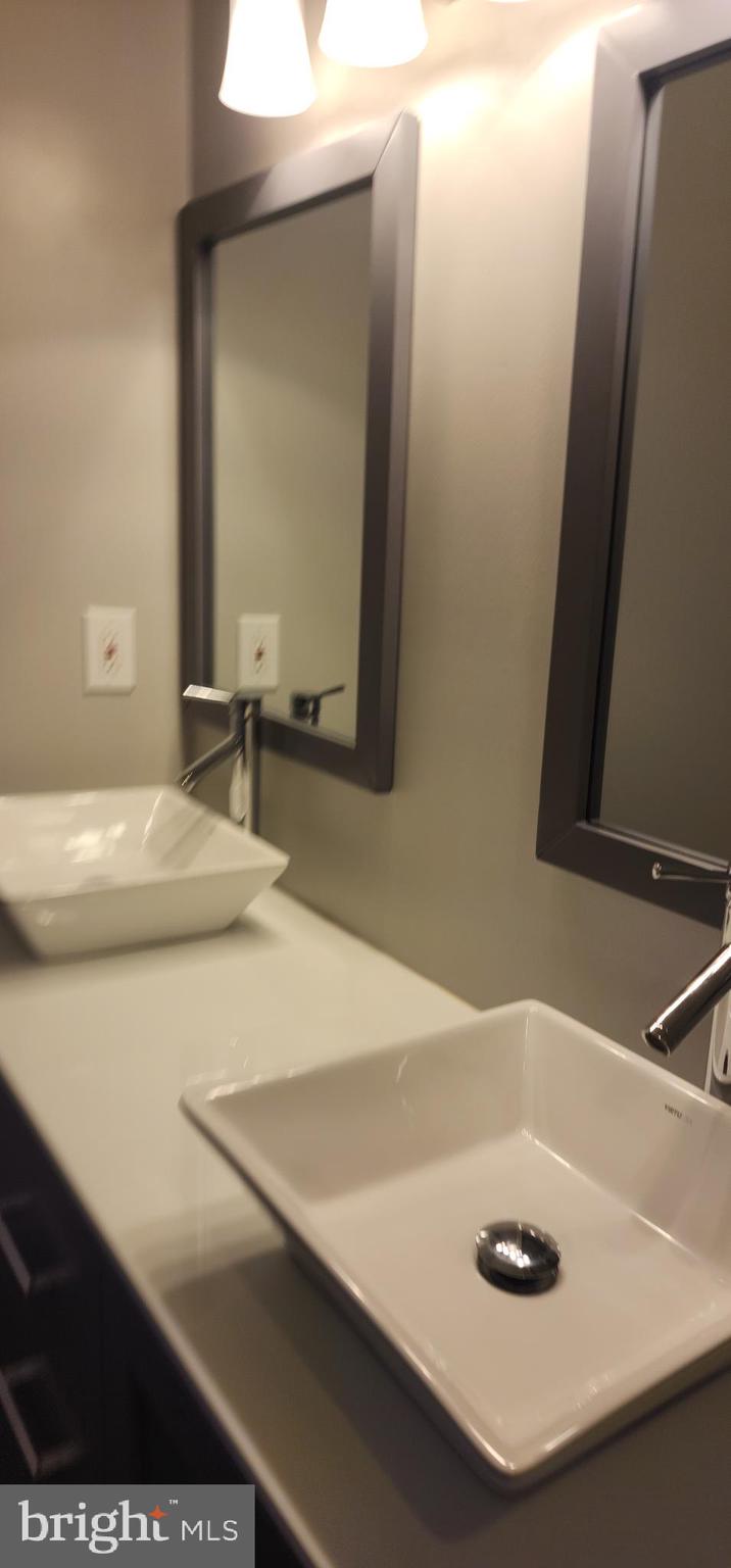 WILLOWCREST - Residential Lease