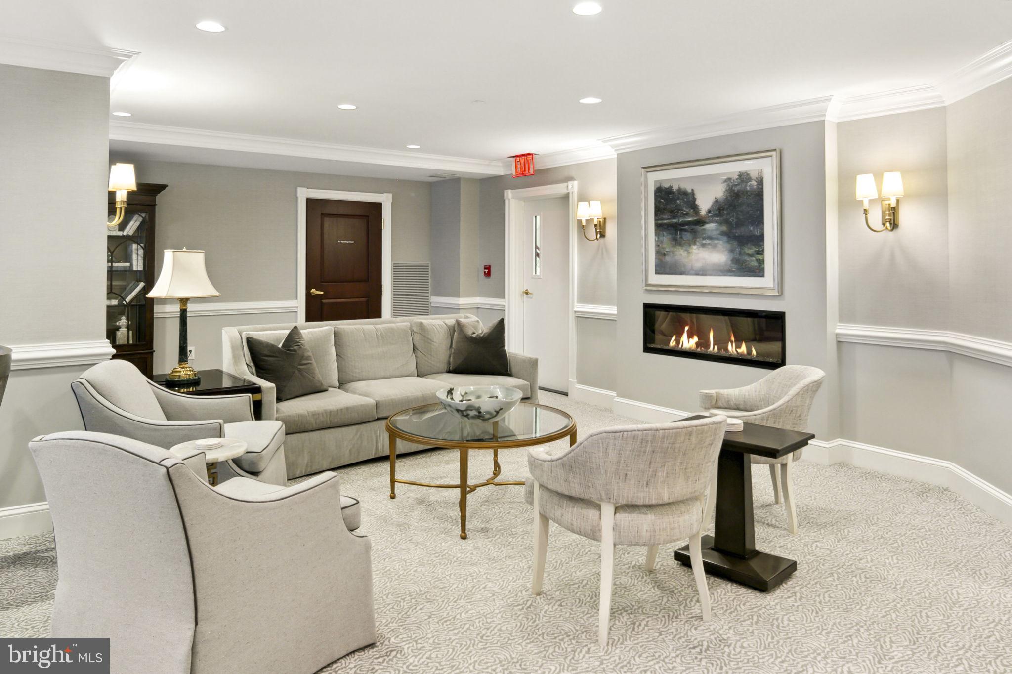 MEMORIAL OVERLOOK - Residential