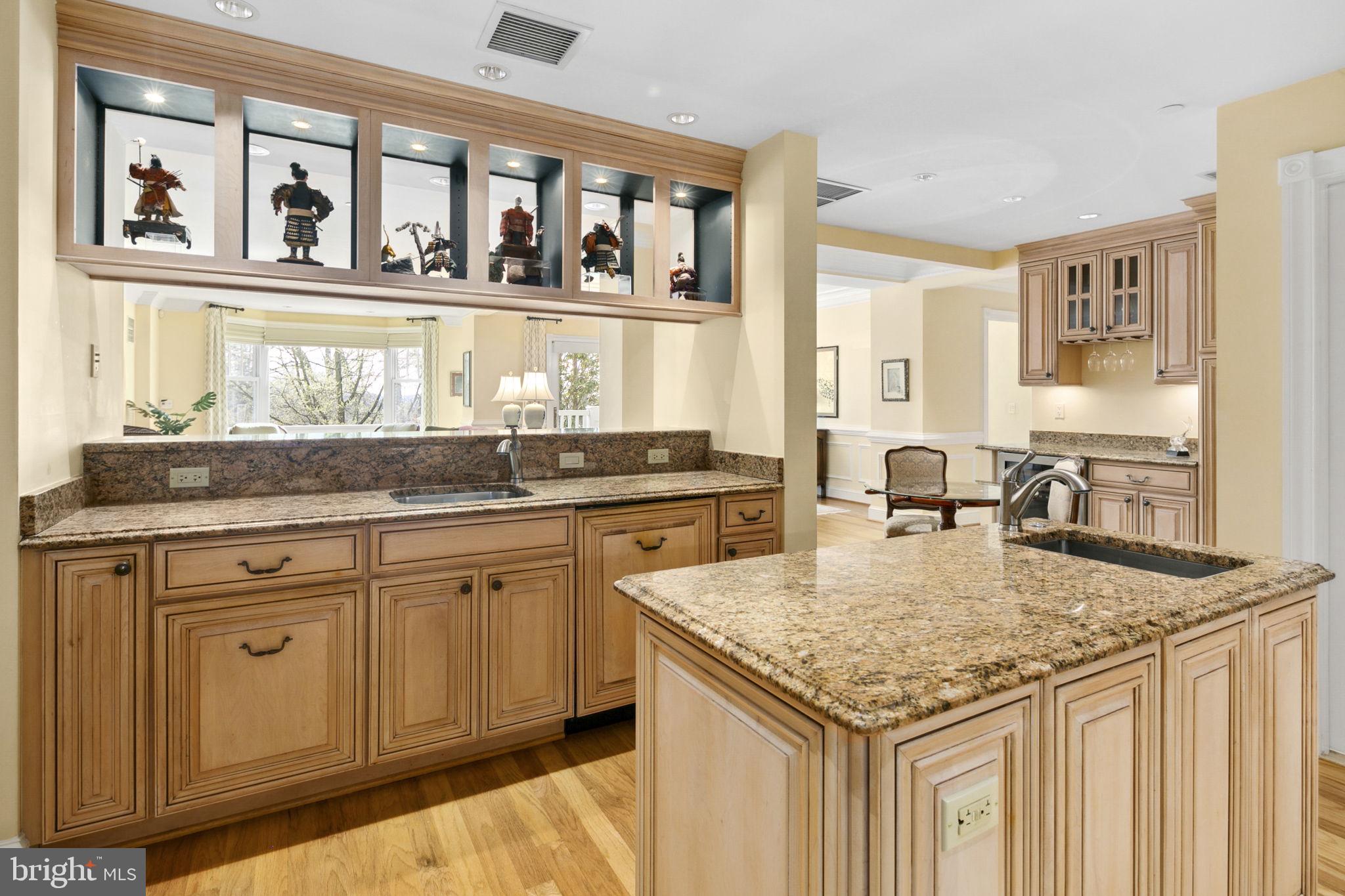 MEMORIAL OVERLOOK - Residential