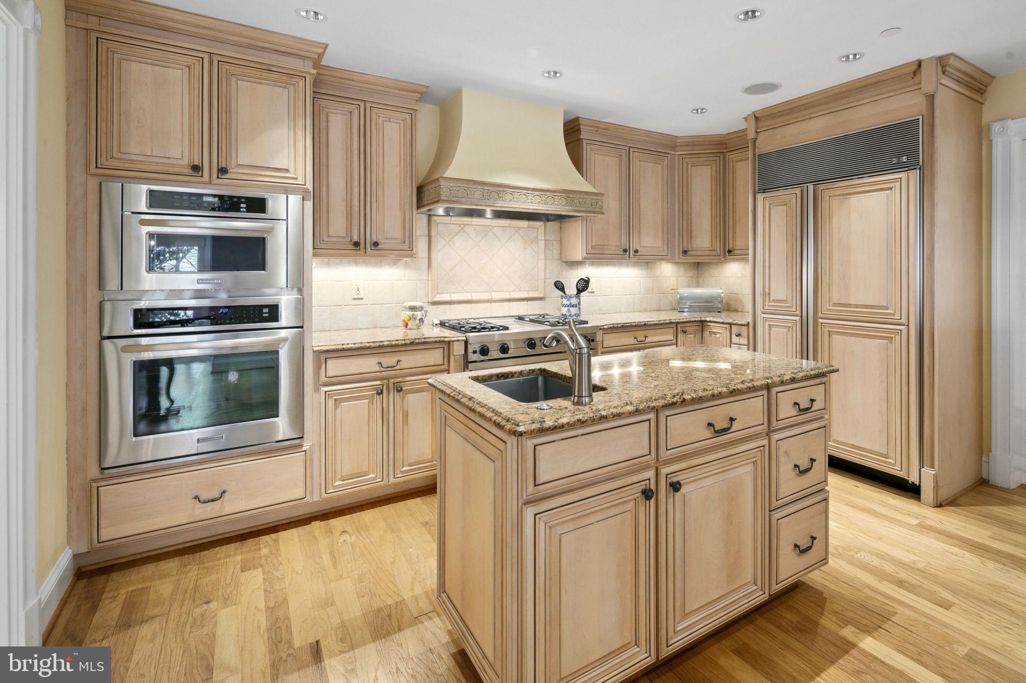 MEMORIAL OVERLOOK - Residential