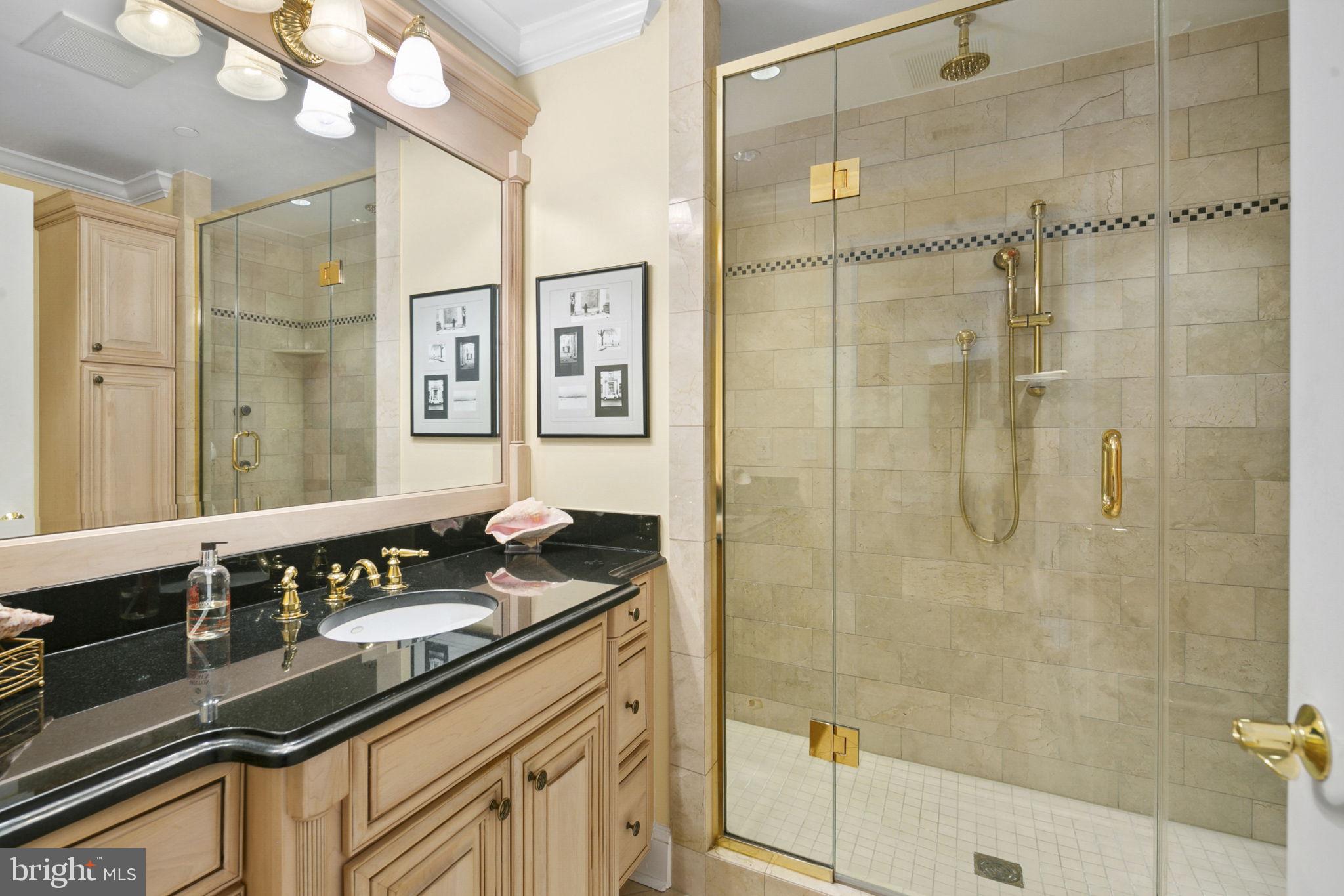 MEMORIAL OVERLOOK - Residential