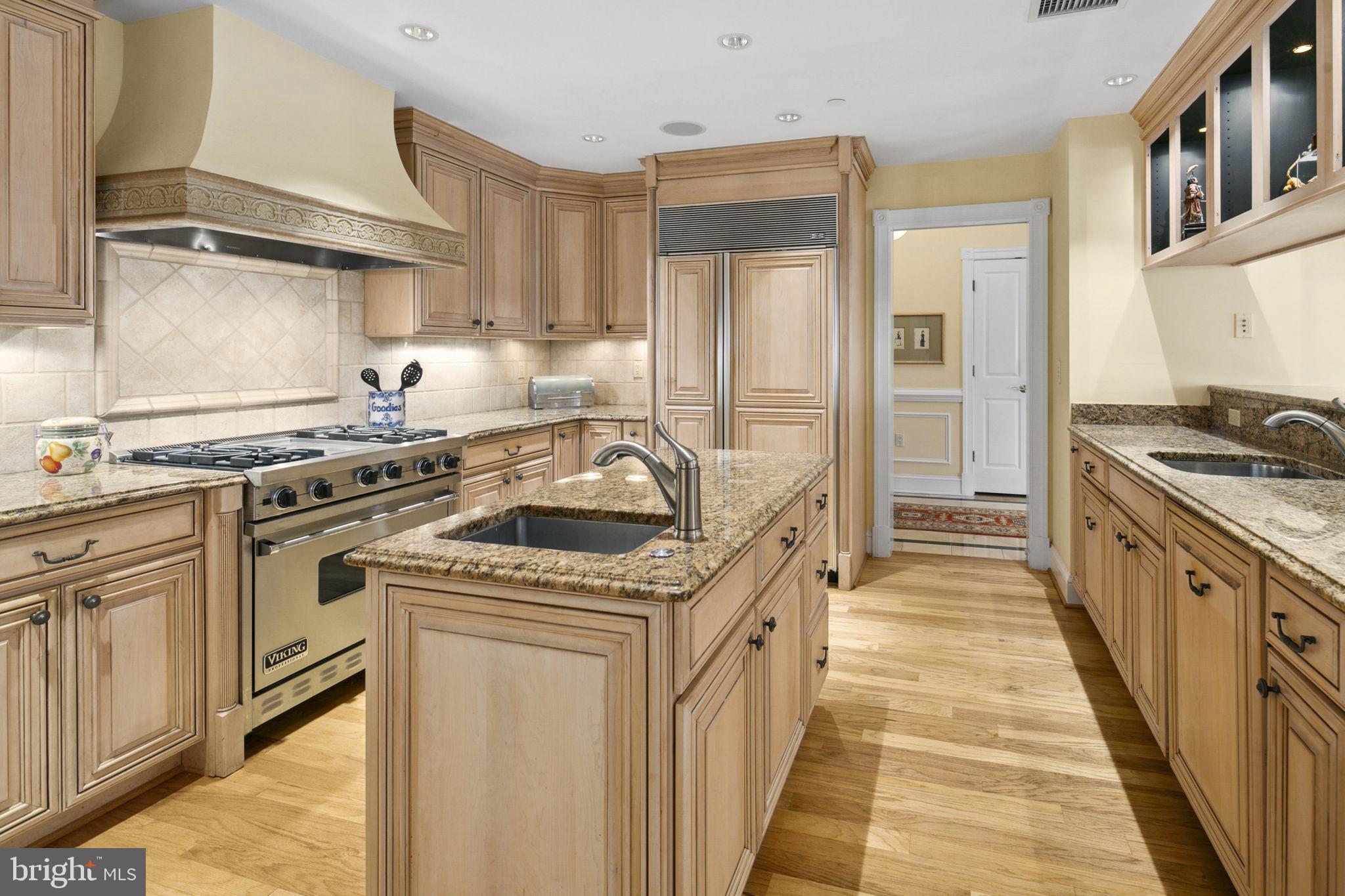 MEMORIAL OVERLOOK - Residential