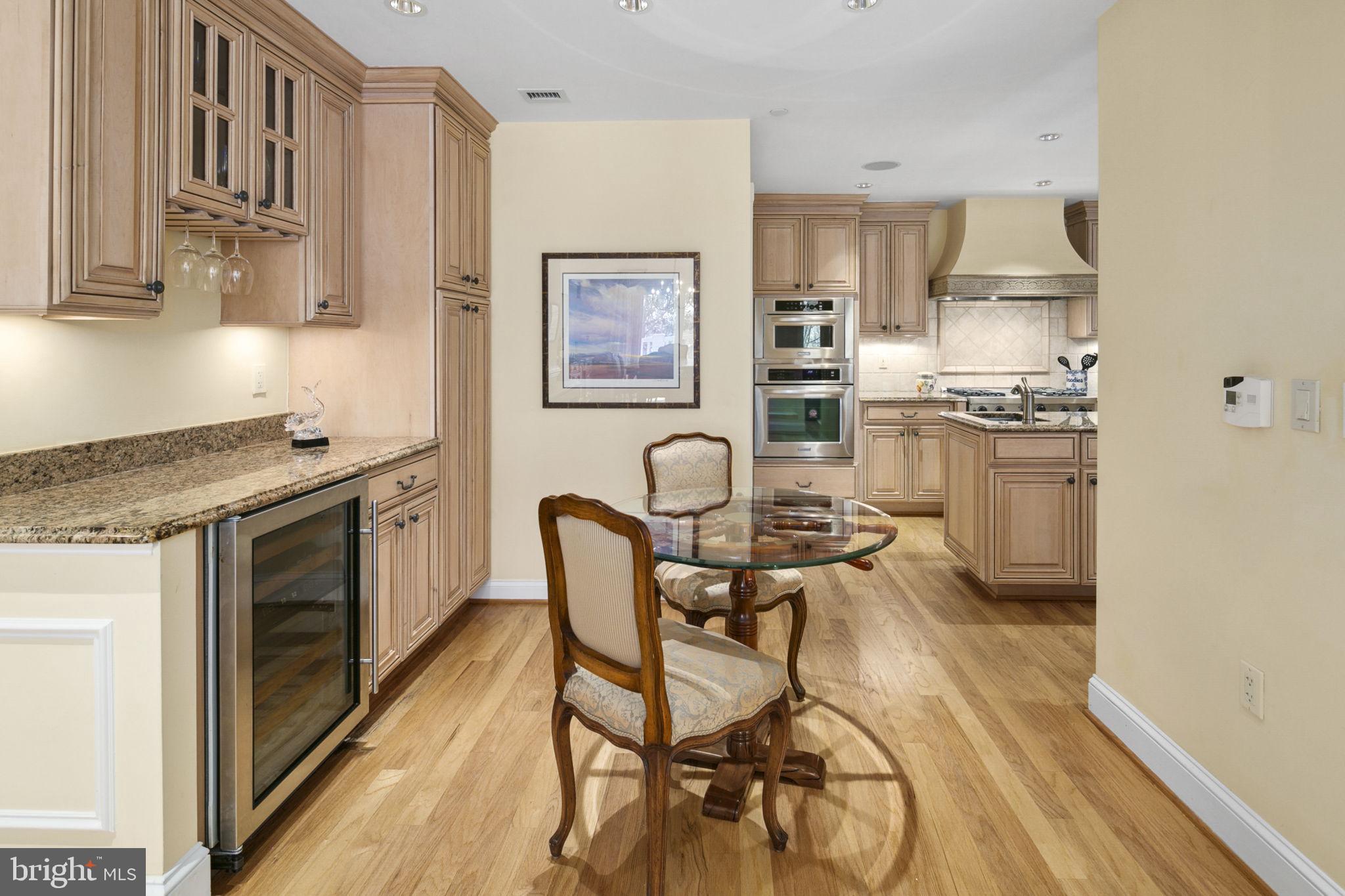 MEMORIAL OVERLOOK - Residential