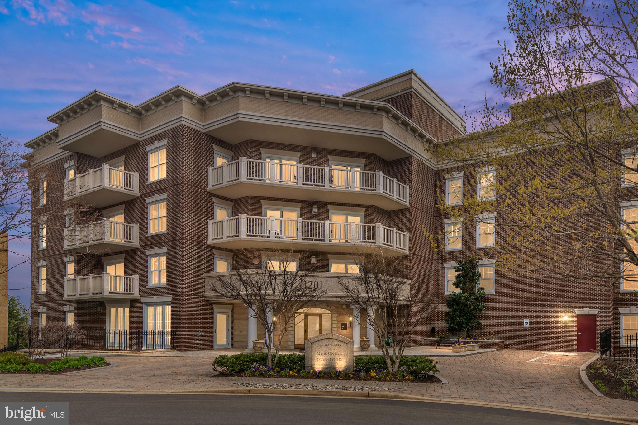 MEMORIAL OVERLOOK - Residential