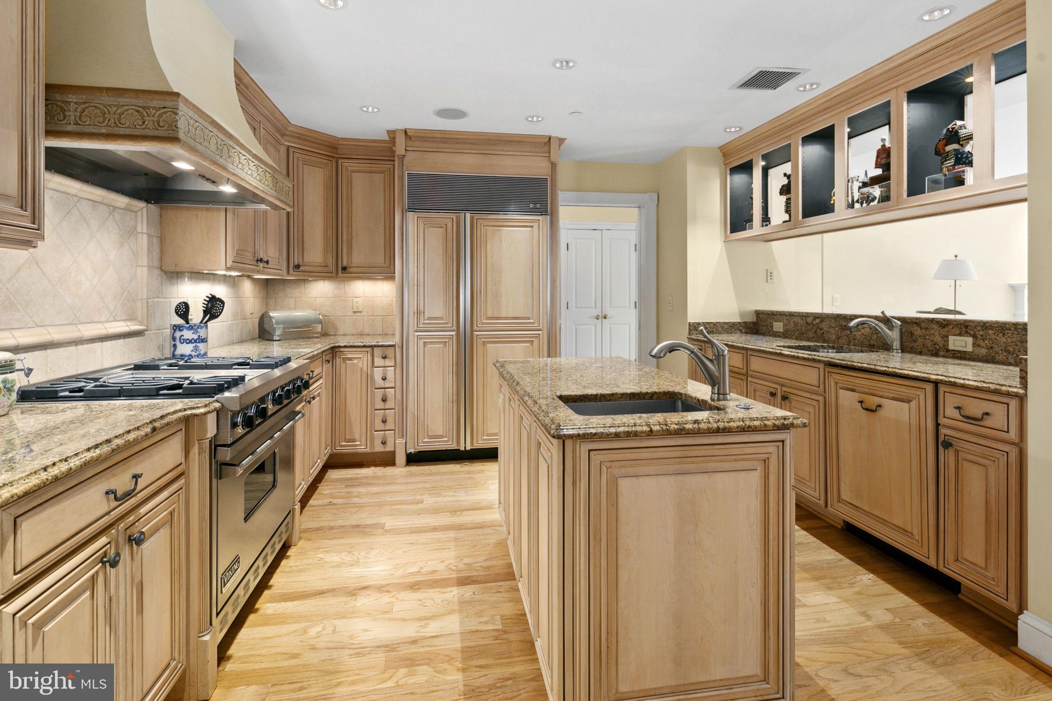 MEMORIAL OVERLOOK - Residential